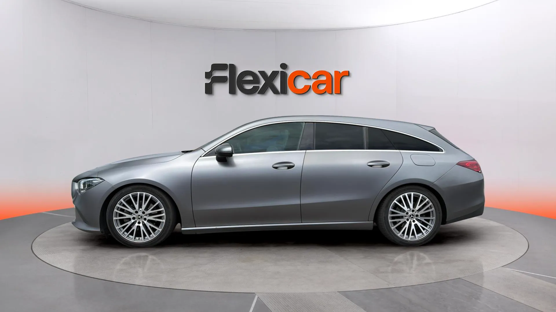 Mercedes-Benz CLA 200 Shooting Brake - foto 4
