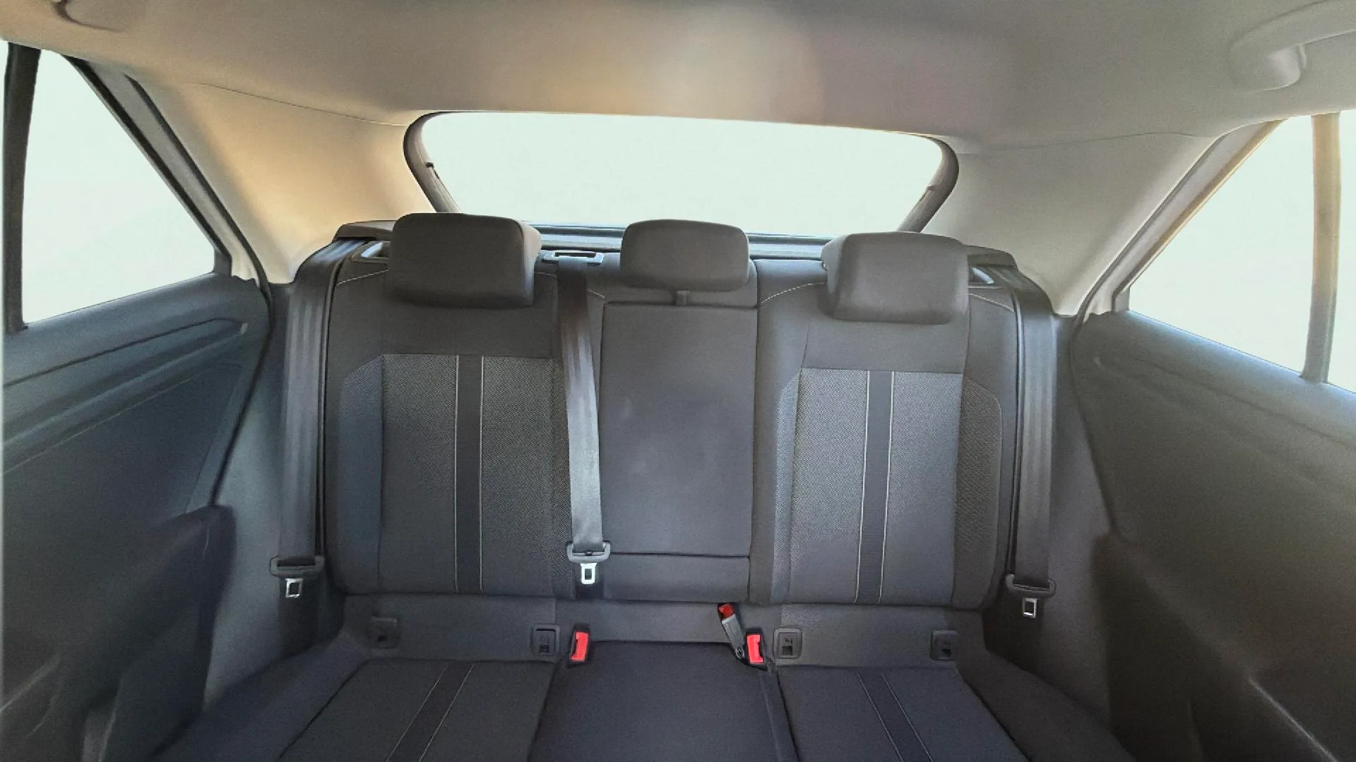 Volkswagen T-Roc Advance 1.5 TSI - foto 15