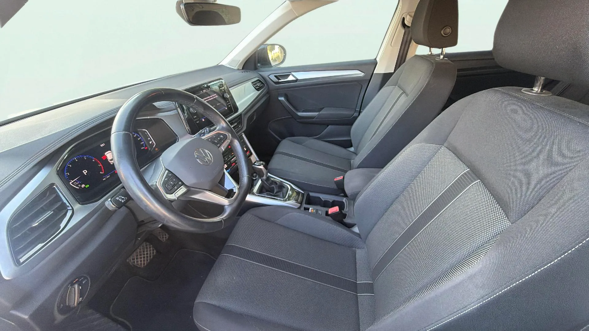 Volkswagen T-Roc Advance 1.5 TSI - foto 10