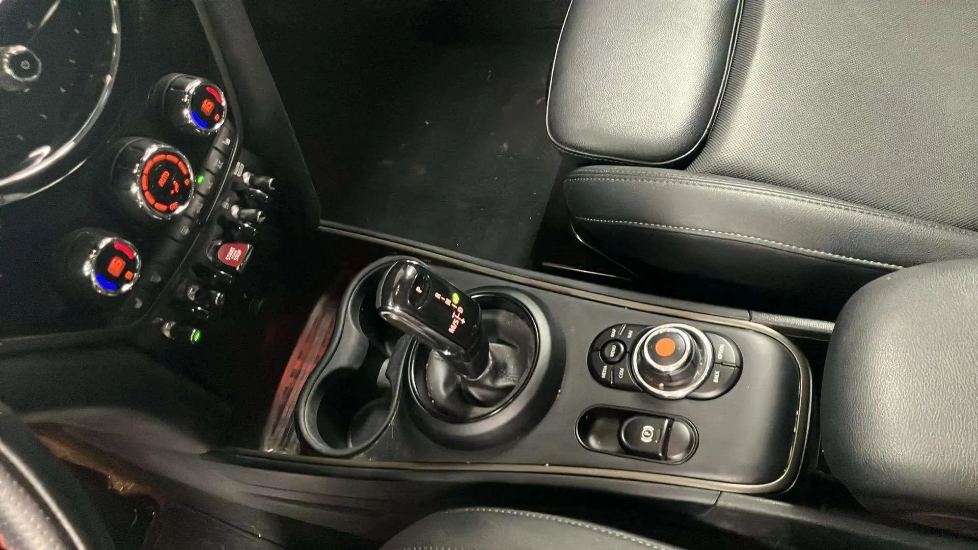 MINI Countryman Cooper D - foto 19