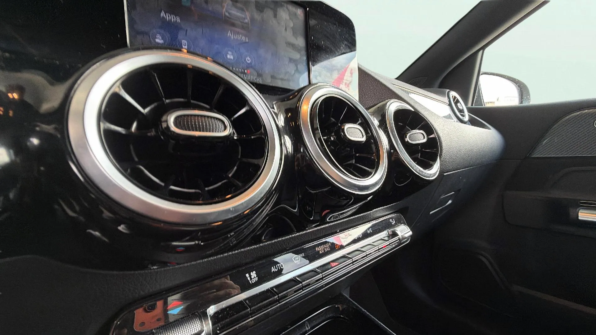 Mercedes-Benz Clase B B 200 d - foto 31