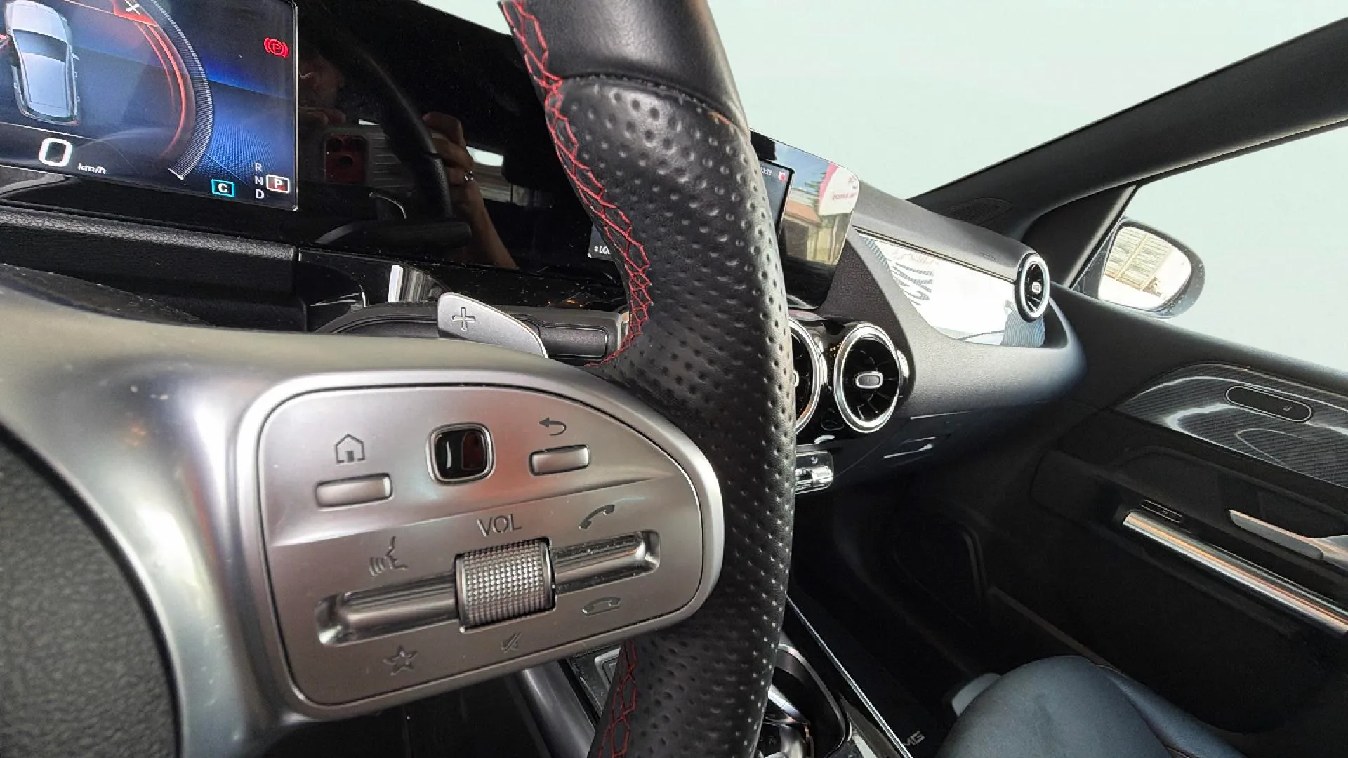 Mercedes-Benz Clase B B 200 d - foto 18