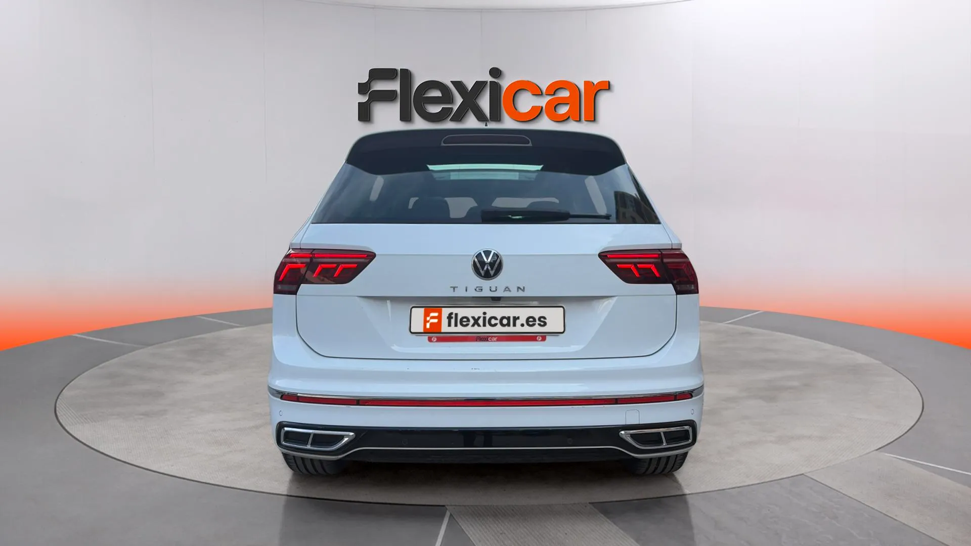 Volkswagen Tiguan R-Line 2.0 TDI DSG - foto 6