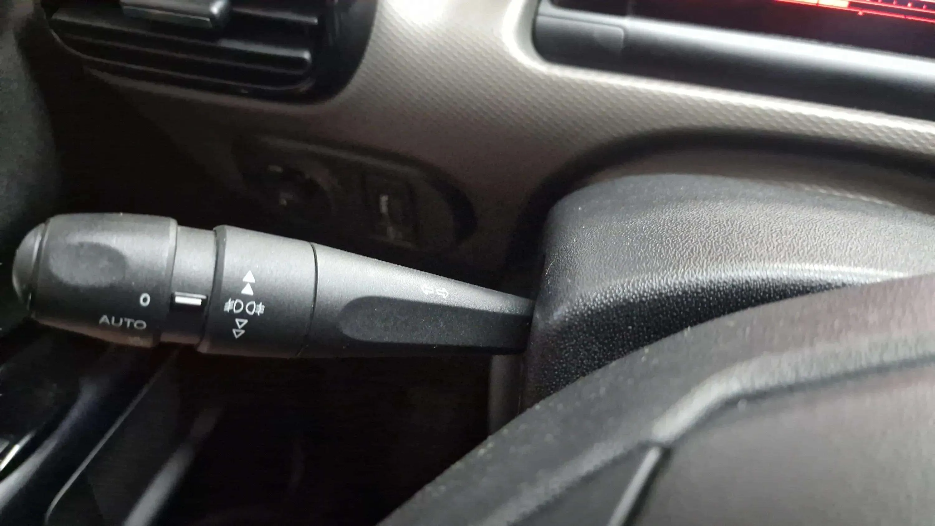 Citroën C4 Cactus PureTech Feel - foto 18
