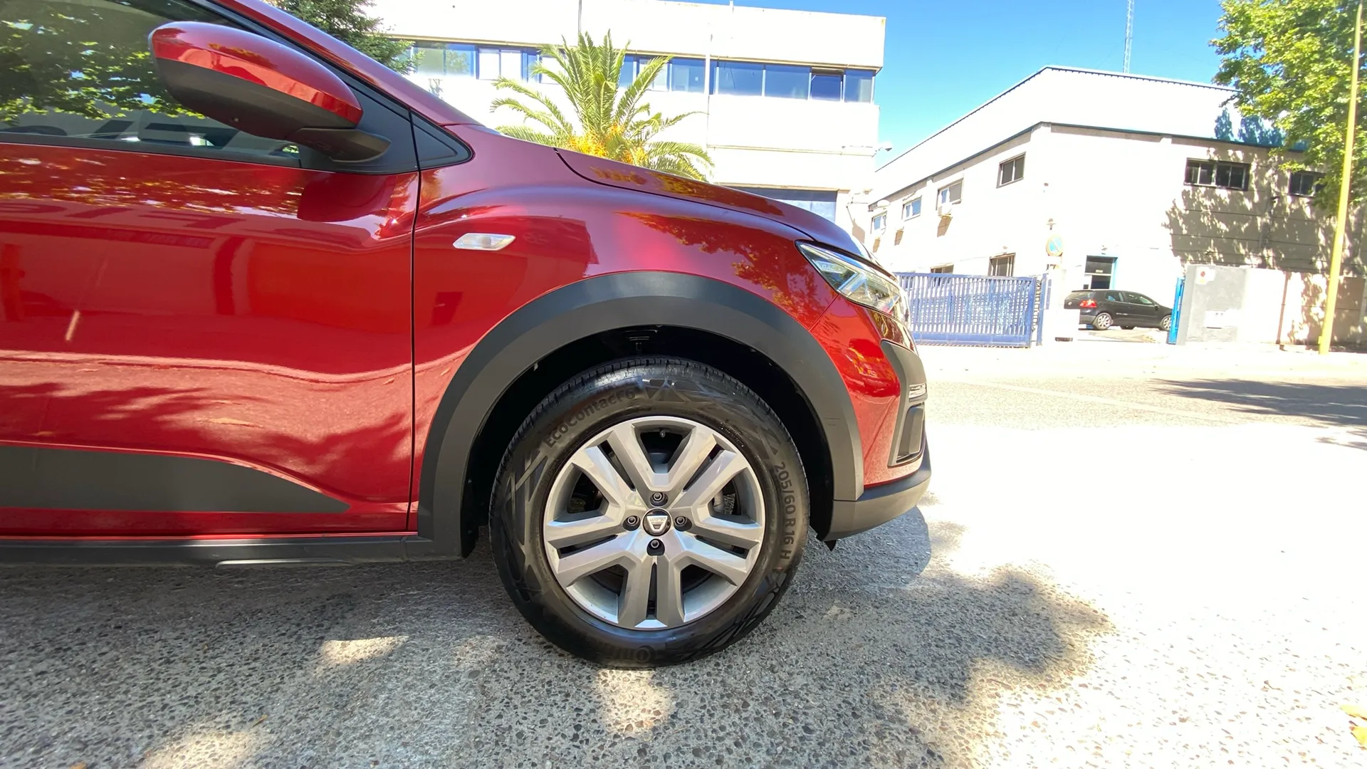 Dacia Sandero Stepway Essential TCe 1.0 SS - foto 17