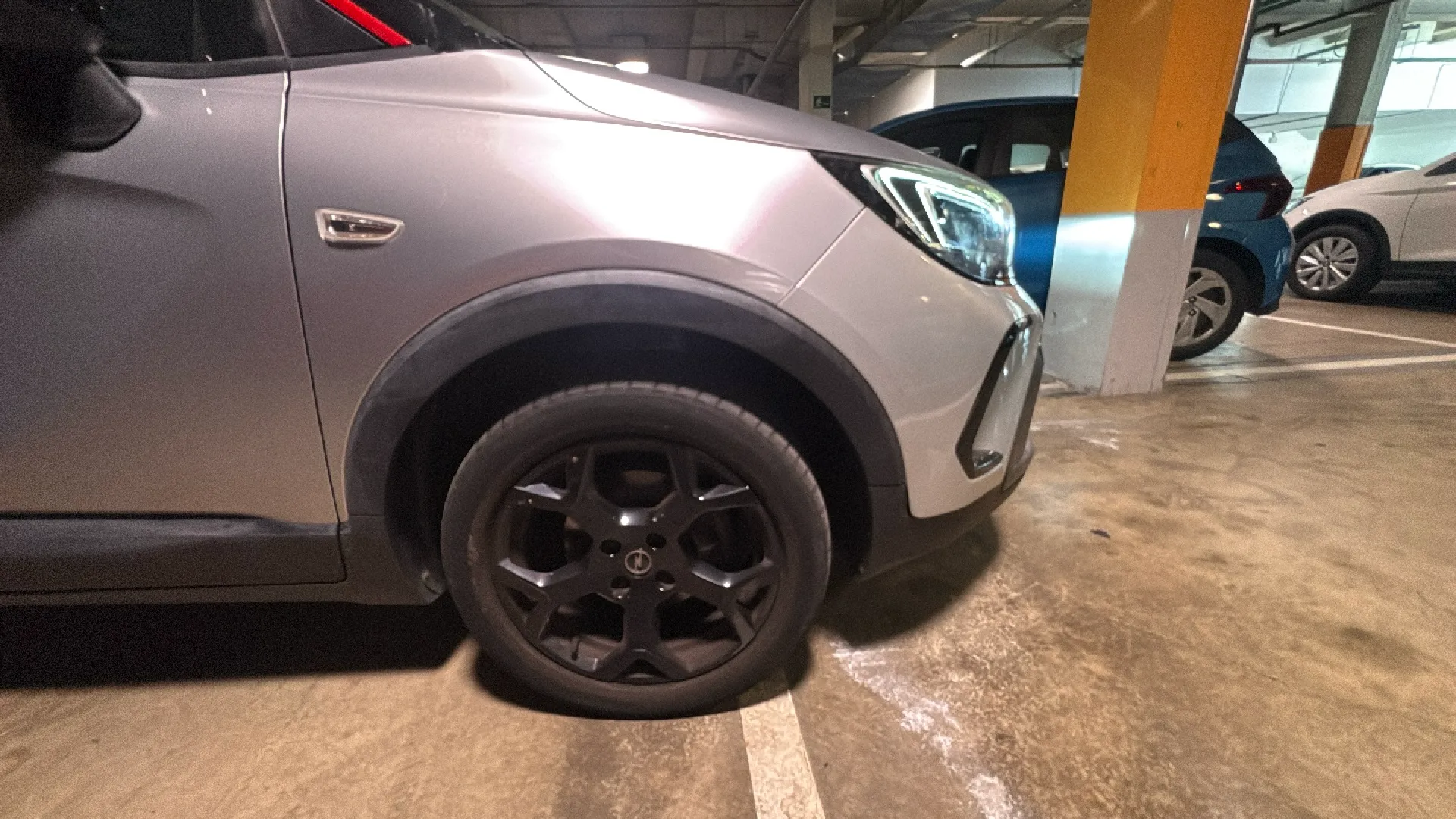 Opel Crossland 1.2 GS - foto 15