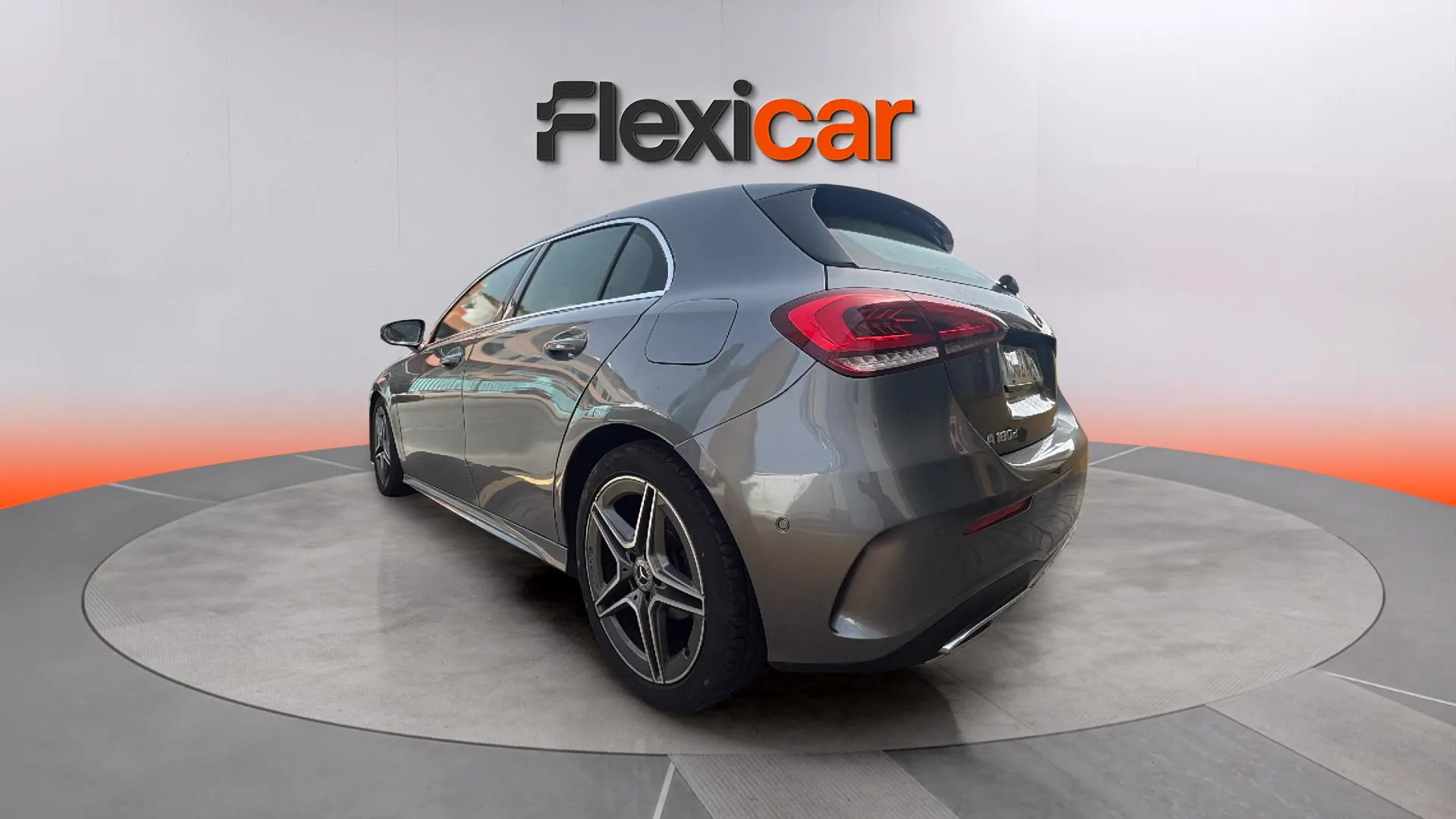 Mercedes-Benz Clase A A 180 d - foto 4