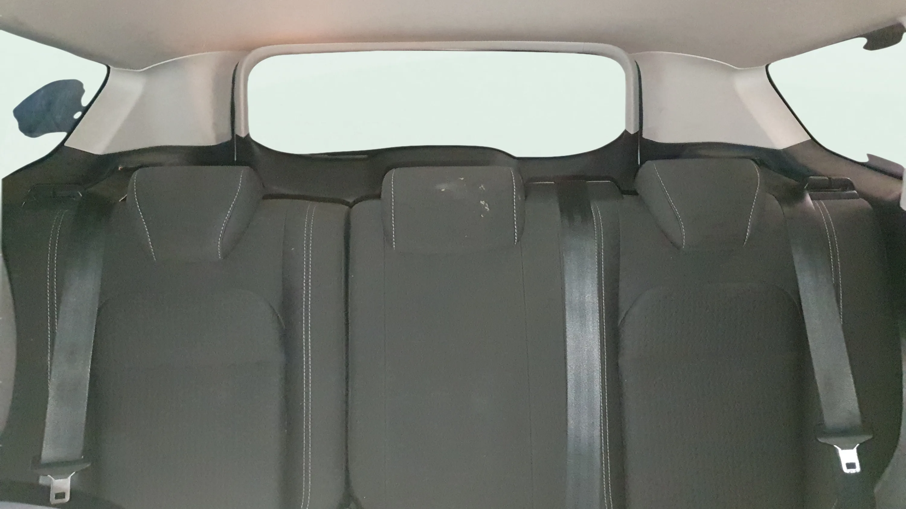 Ford Kuga 1.5 EcoBoost 4x2 Titanium - foto 11
