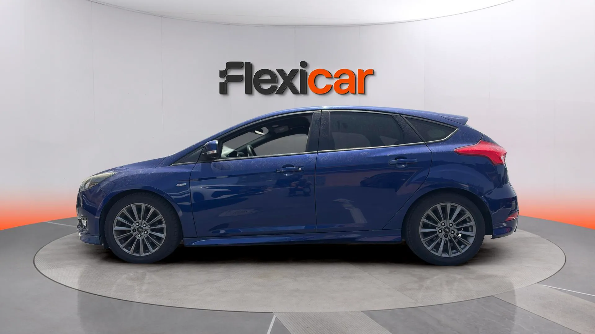 Ford Focus 1.0 EcoBoost ST-Line - foto 3