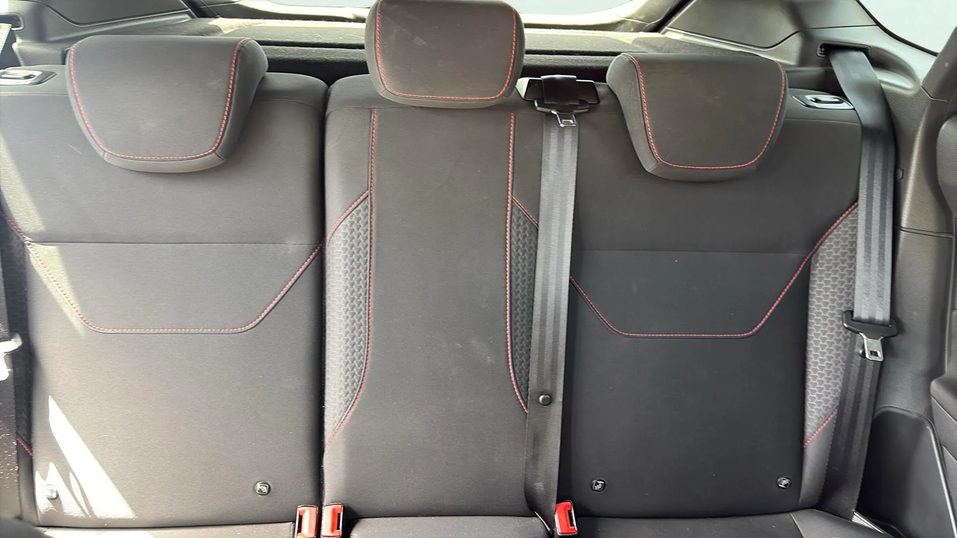 Ford Focus 1.0 EcoBoost ST-Line - foto 14