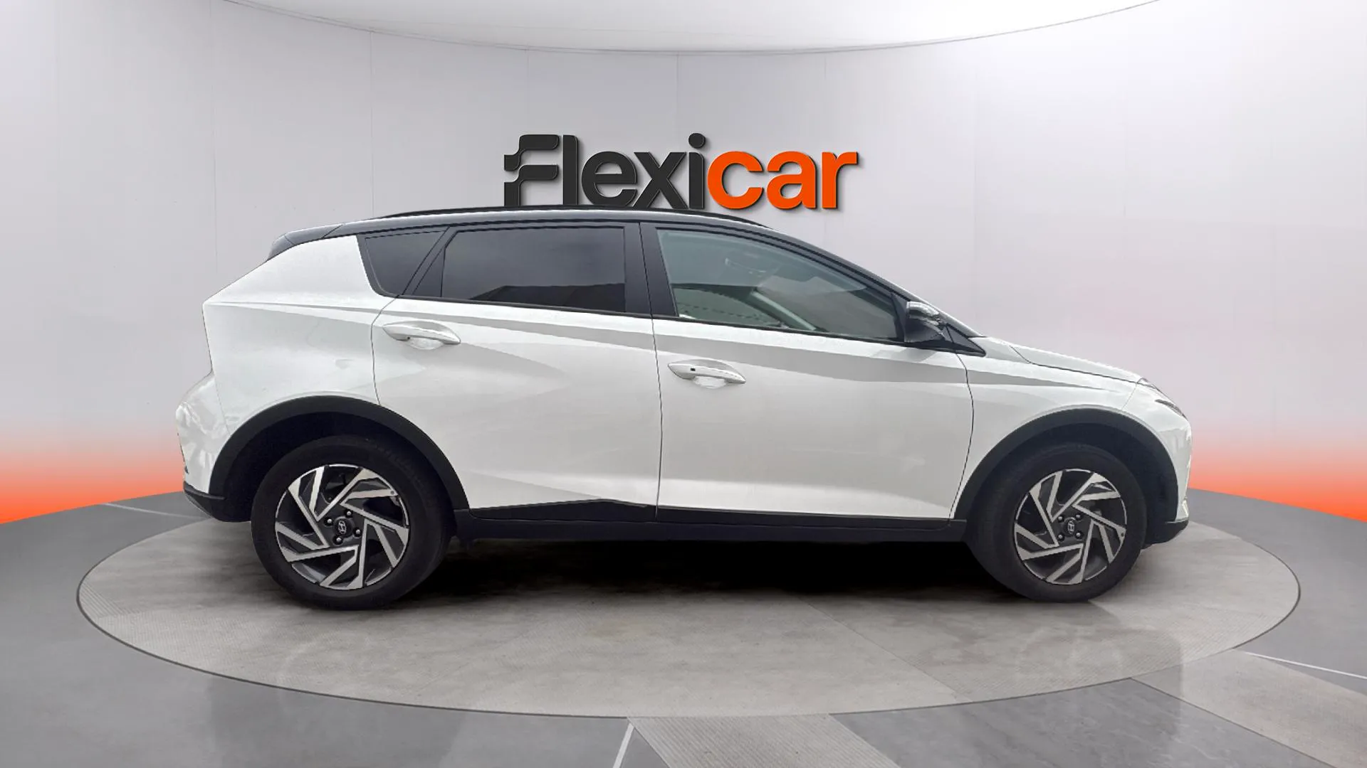 Hyundai Bayon 1.0 T-GDi 48V Tecno DCT - foto 7
