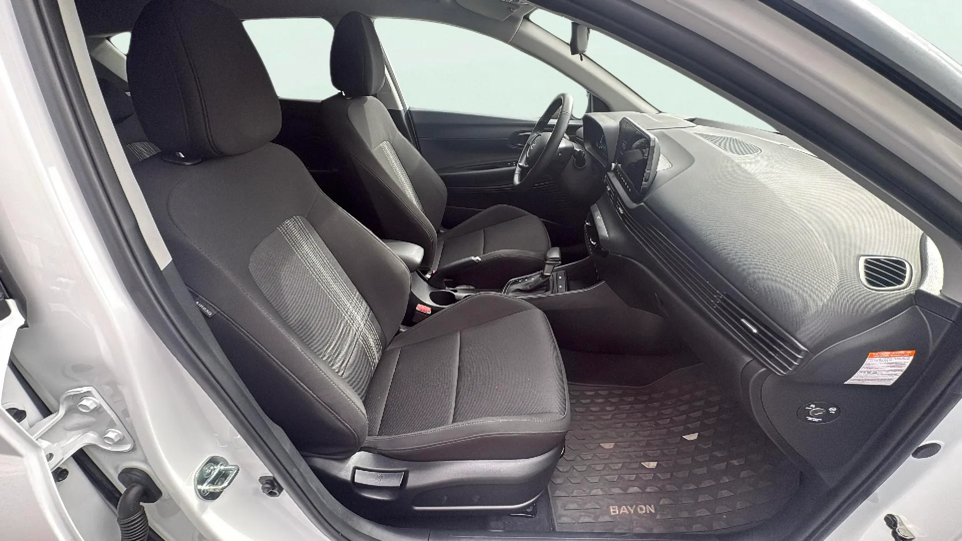 Hyundai Bayon 1.0 T-GDi 48V Tecno DCT - foto 14