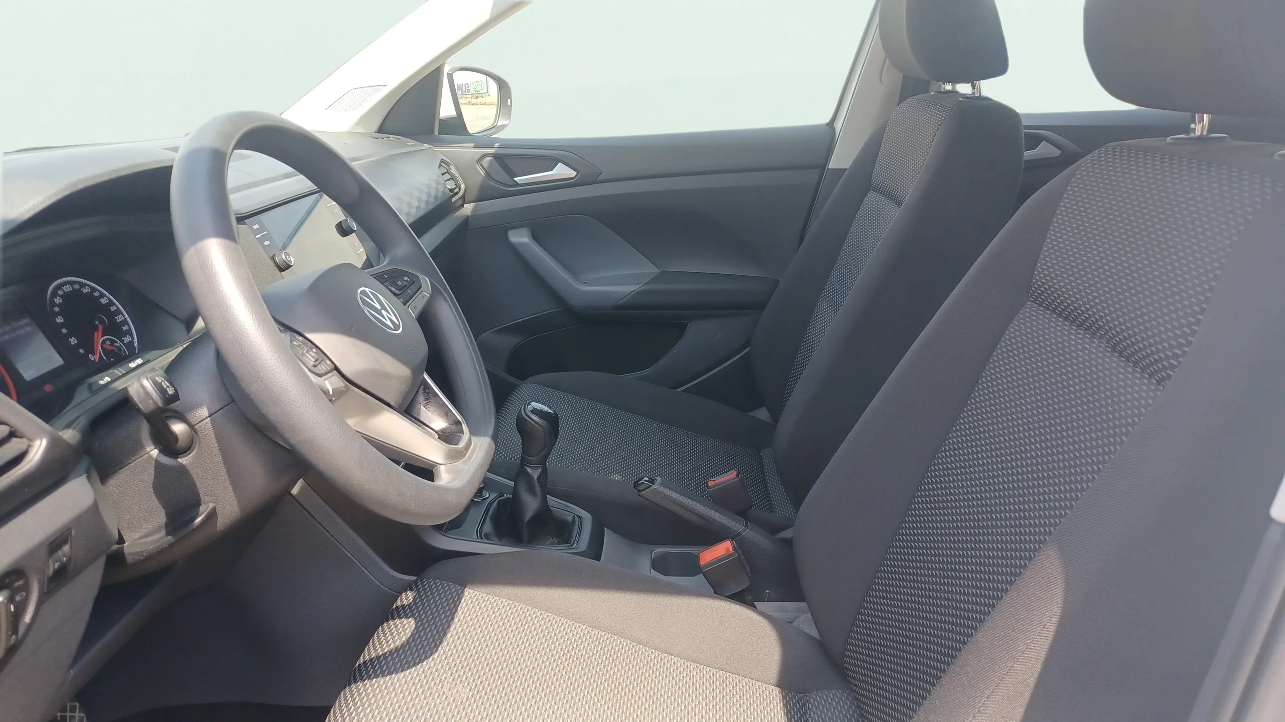 Volkswagen T-Cross Advance 1.0 TSI - foto 16