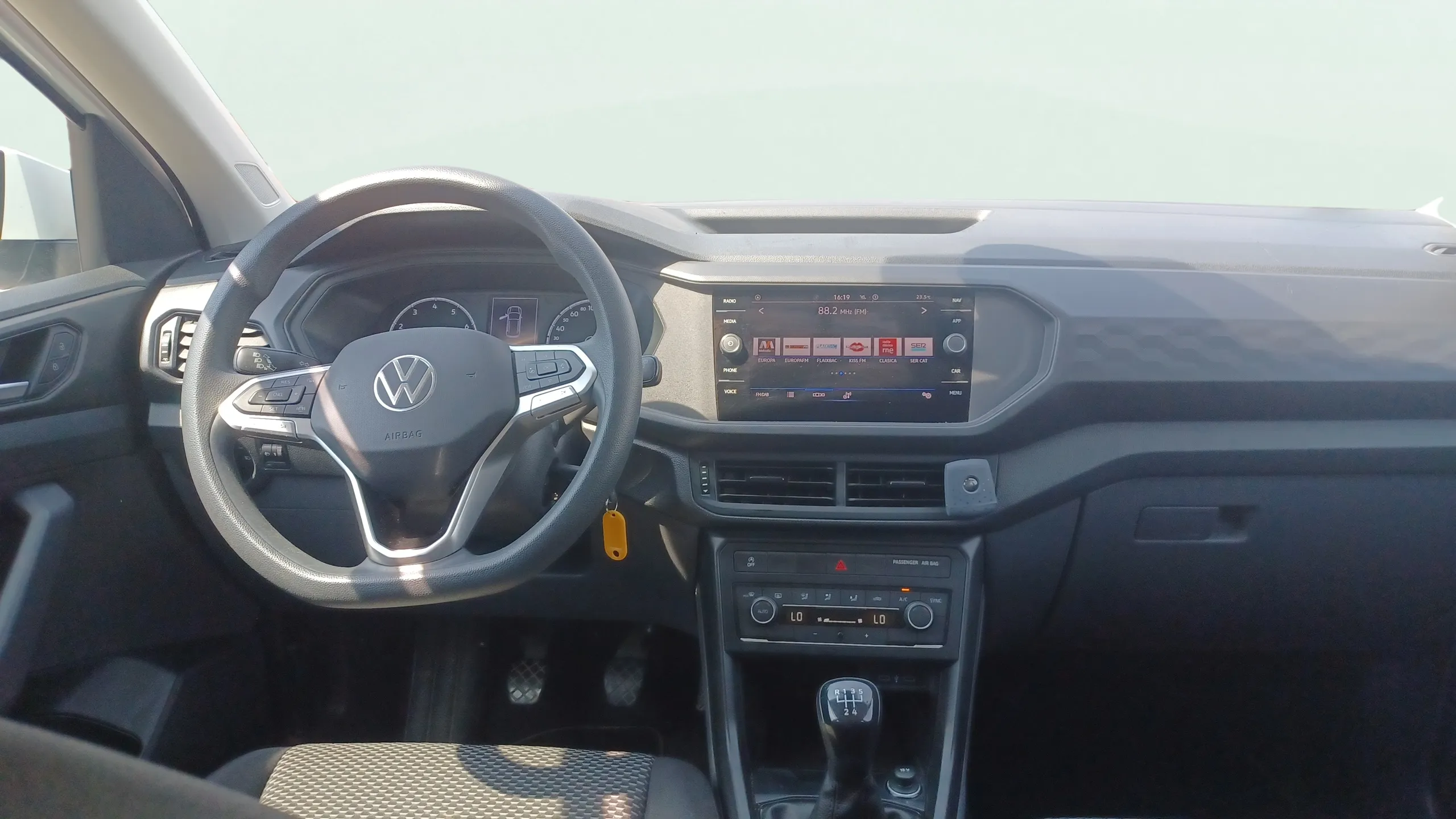 Volkswagen T-Cross Advance 1.0 TSI - foto 9