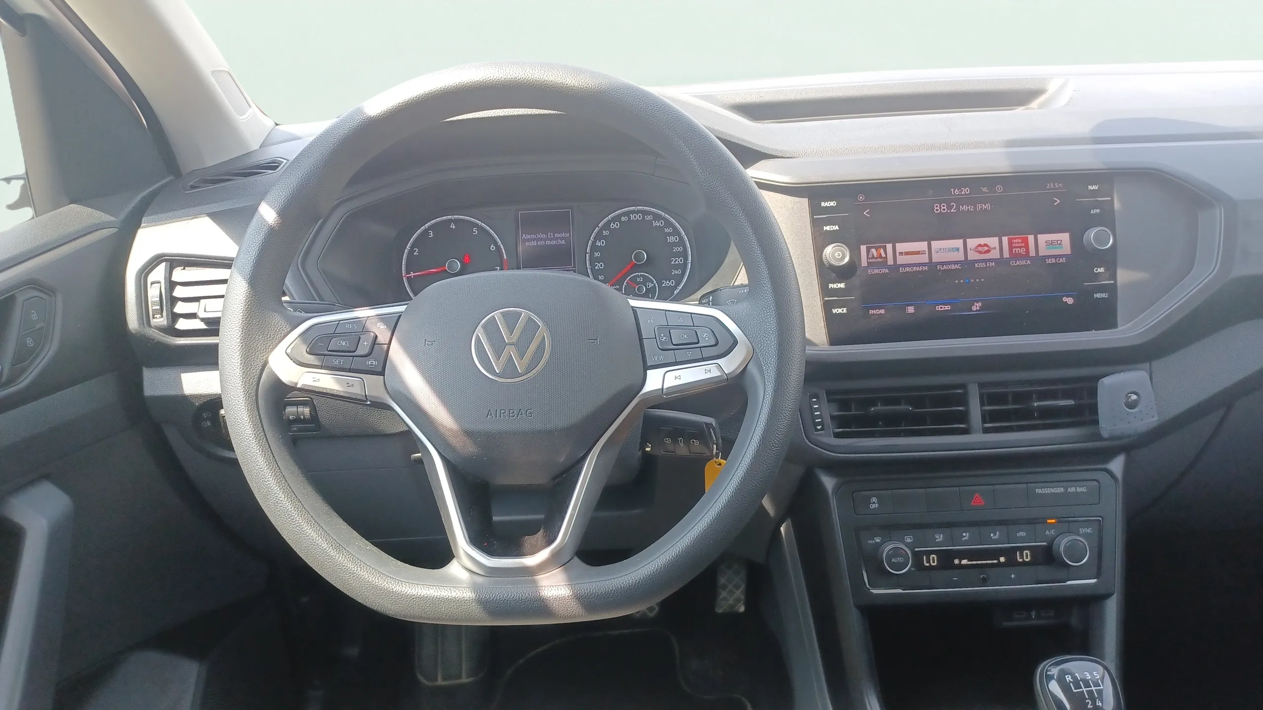 Volkswagen T-Cross Advance 1.0 TSI - foto 11