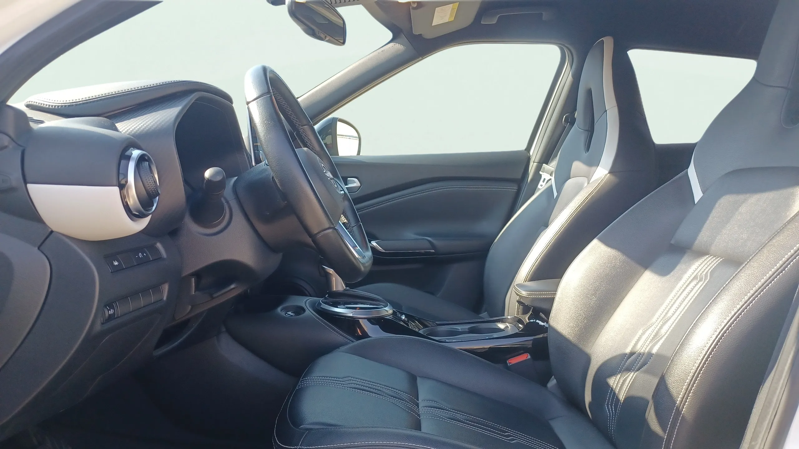 Nissan Juke 1.6 Hybrid Première Edition - foto 17