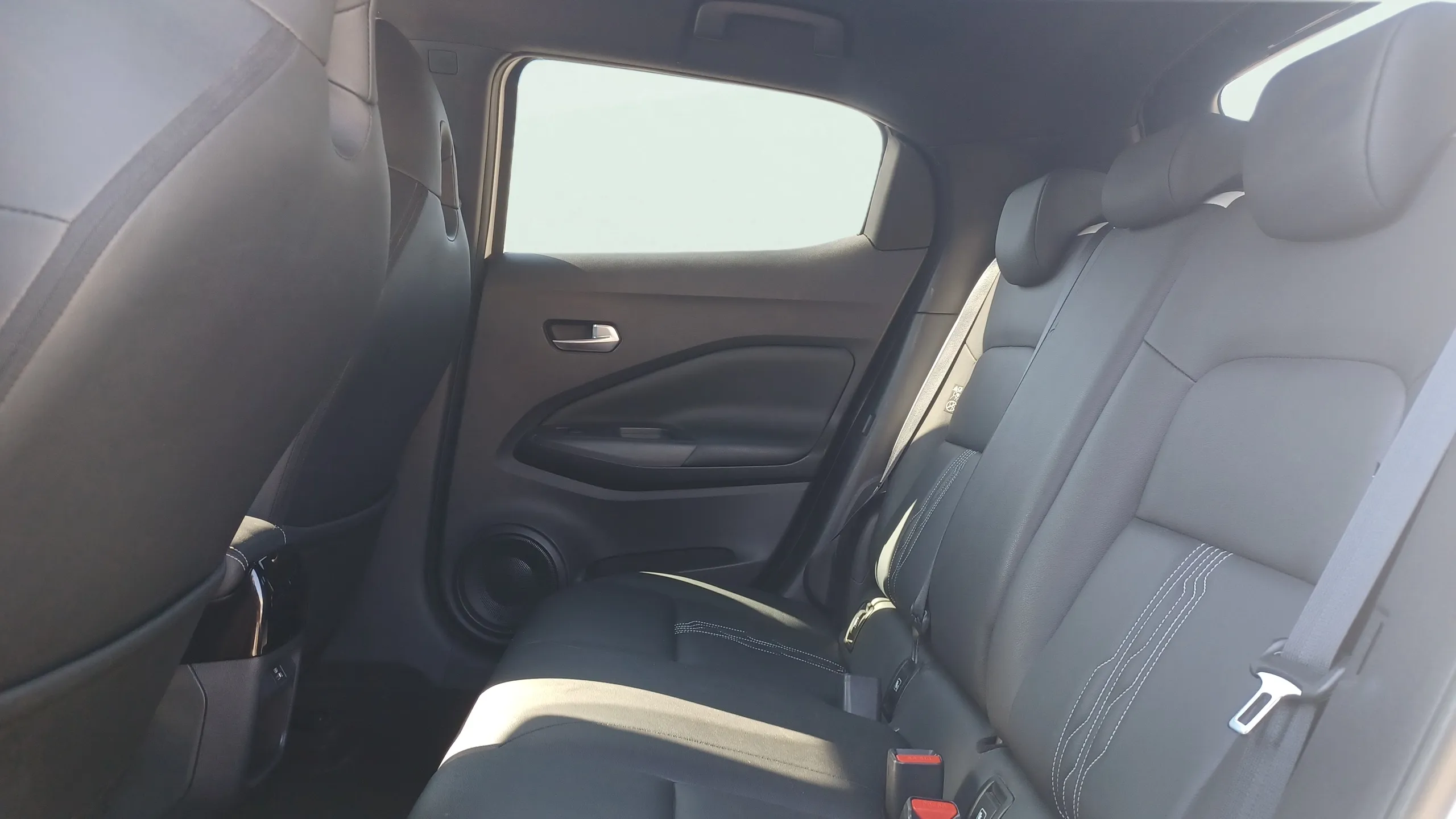 Nissan Juke 1.6 Hybrid Première Edition - foto 18