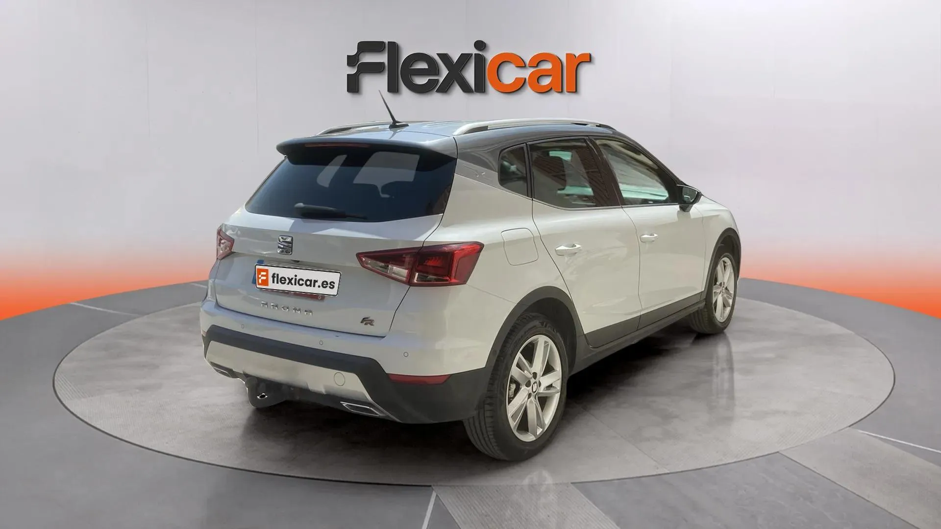 SEAT Arona 1.5 TSI FR - foto 6
