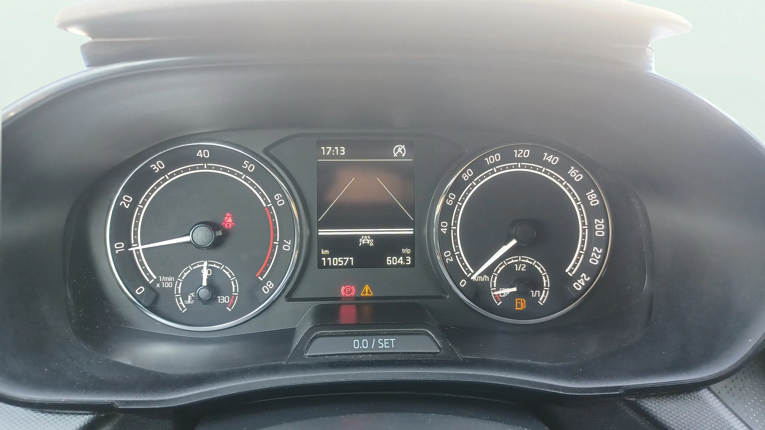 Škoda Fabia 1.0 TSI Active - foto 12
