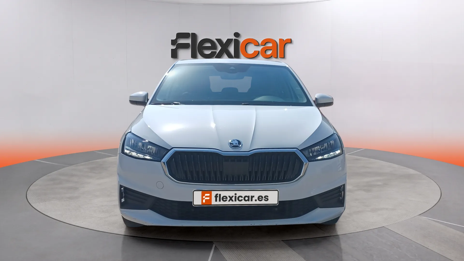 Škoda Fabia 1.0 TSI Active - foto 8