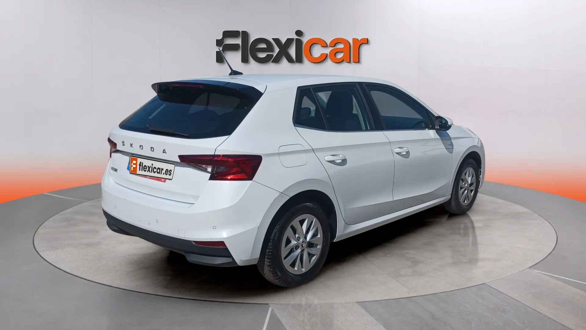 Škoda Fabia 1.0 TSI Active - foto 3