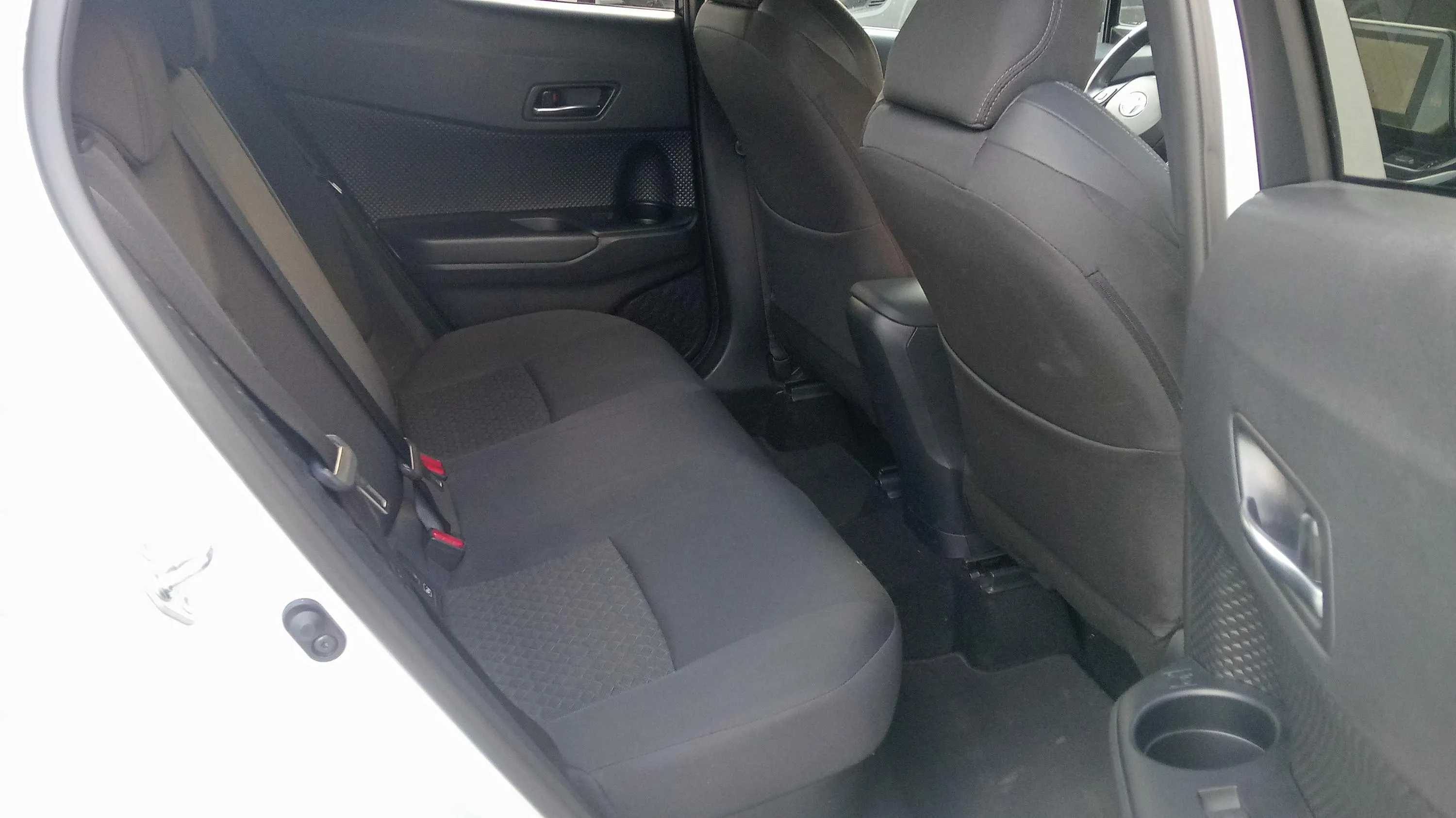 Toyota C-HR 1.8 140H Active - foto 18
