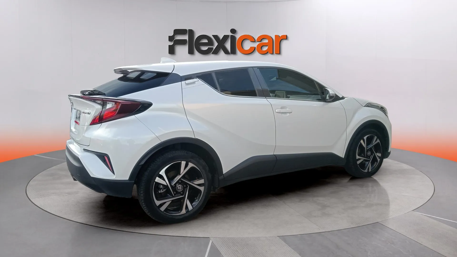 Toyota C-HR 1.8 140H Active - foto 11