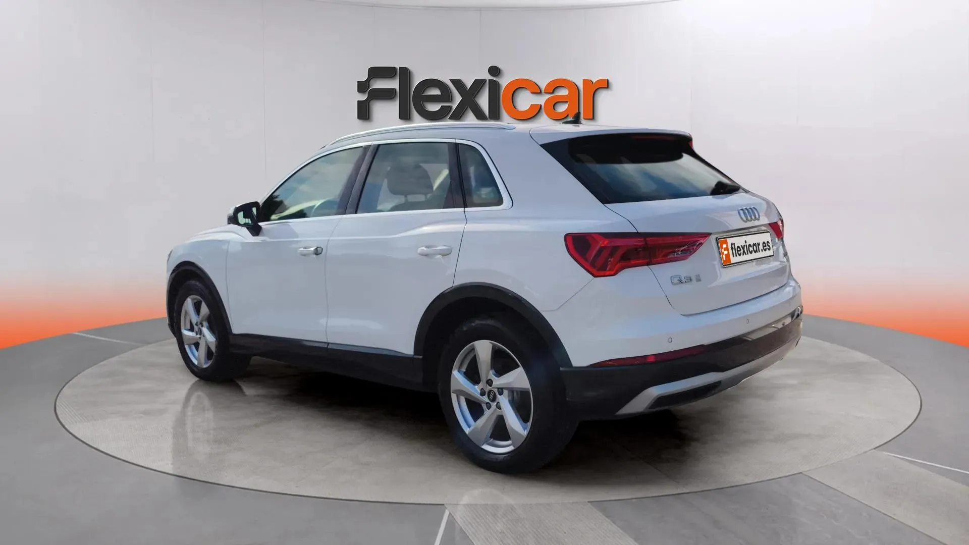 Audi Q3 35 TDI quattro - foto 5