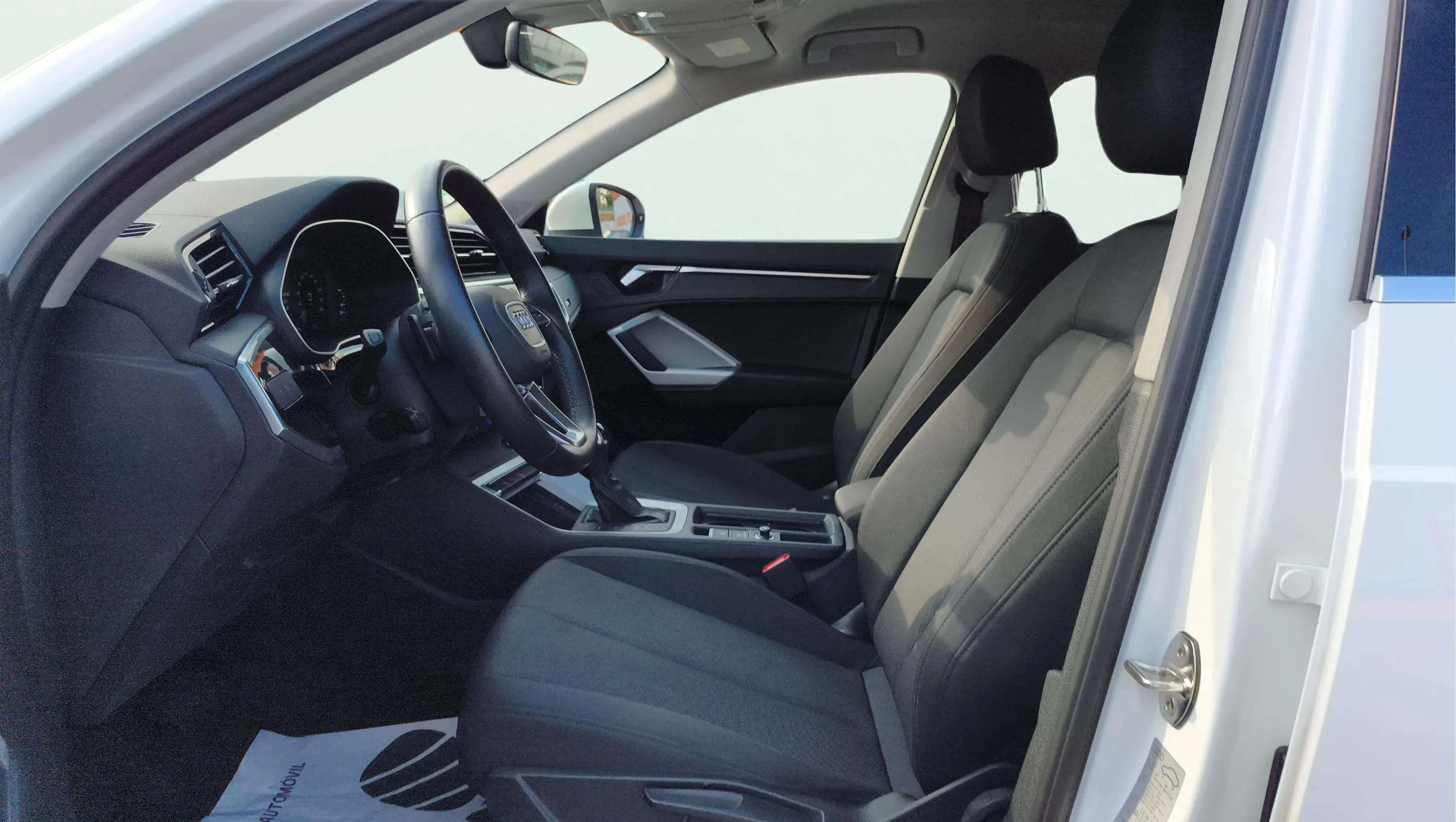 Audi Q3 35 TDI quattro - foto 16