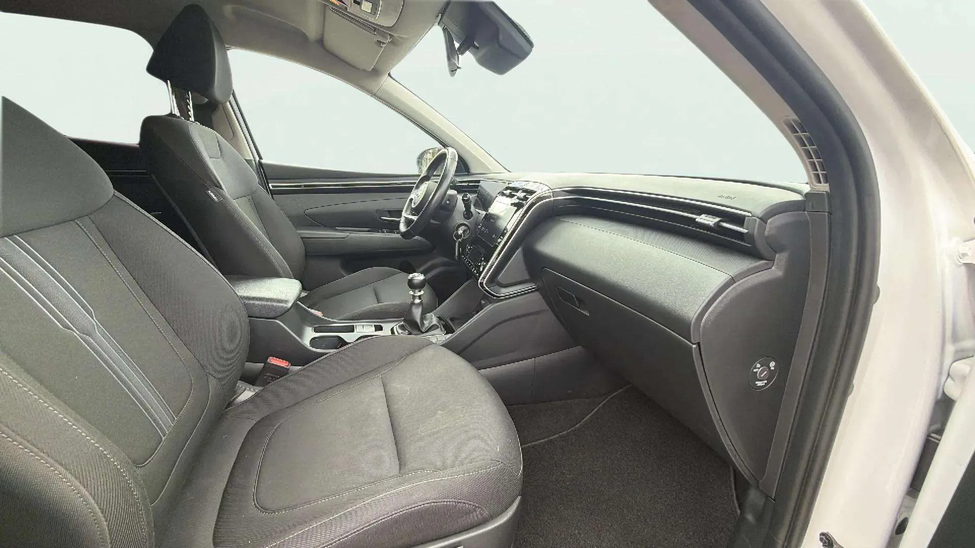 Hyundai Tucson 1.6 CRDi 48V Maxx DCT - foto 18