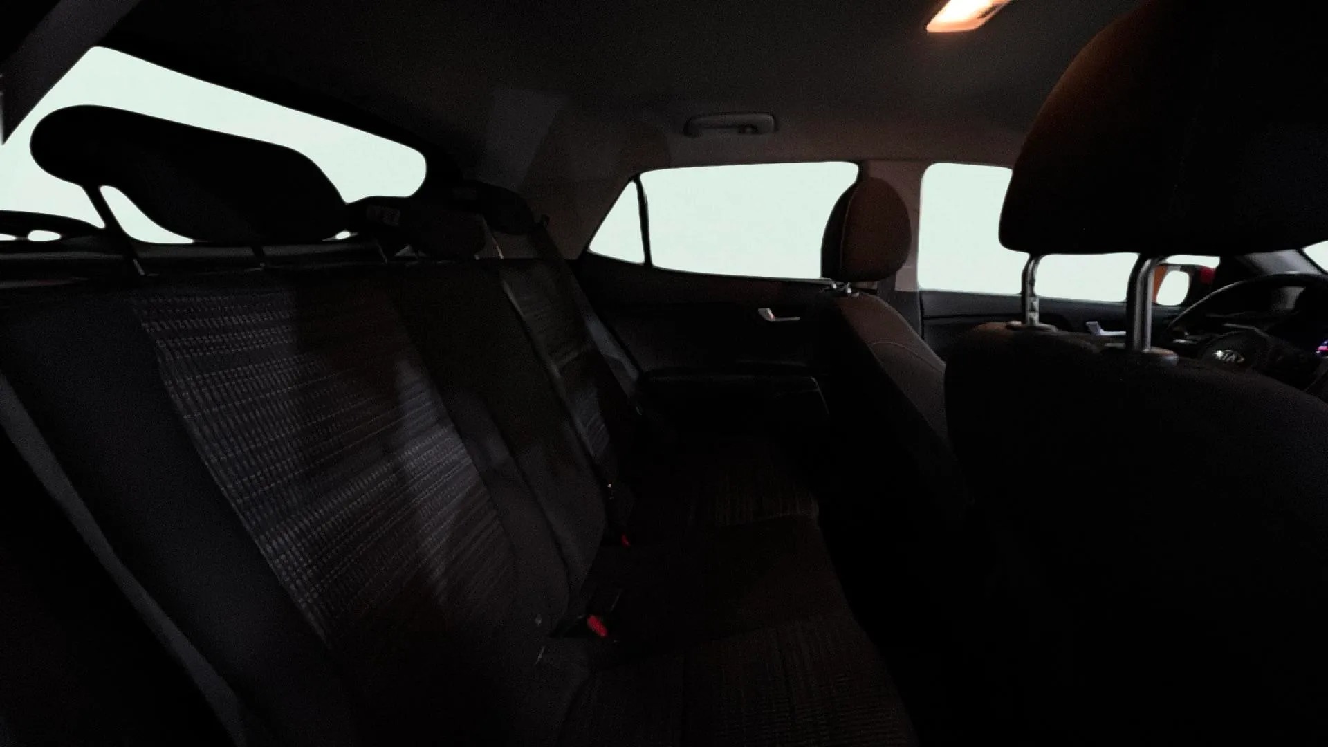 Kia Stonic 1.0 T-GDi Black Edition - foto 14