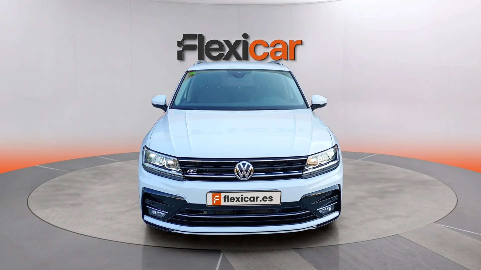 Volkswagen Tiguan R-Line 1.5 TSI DSG - foto 8