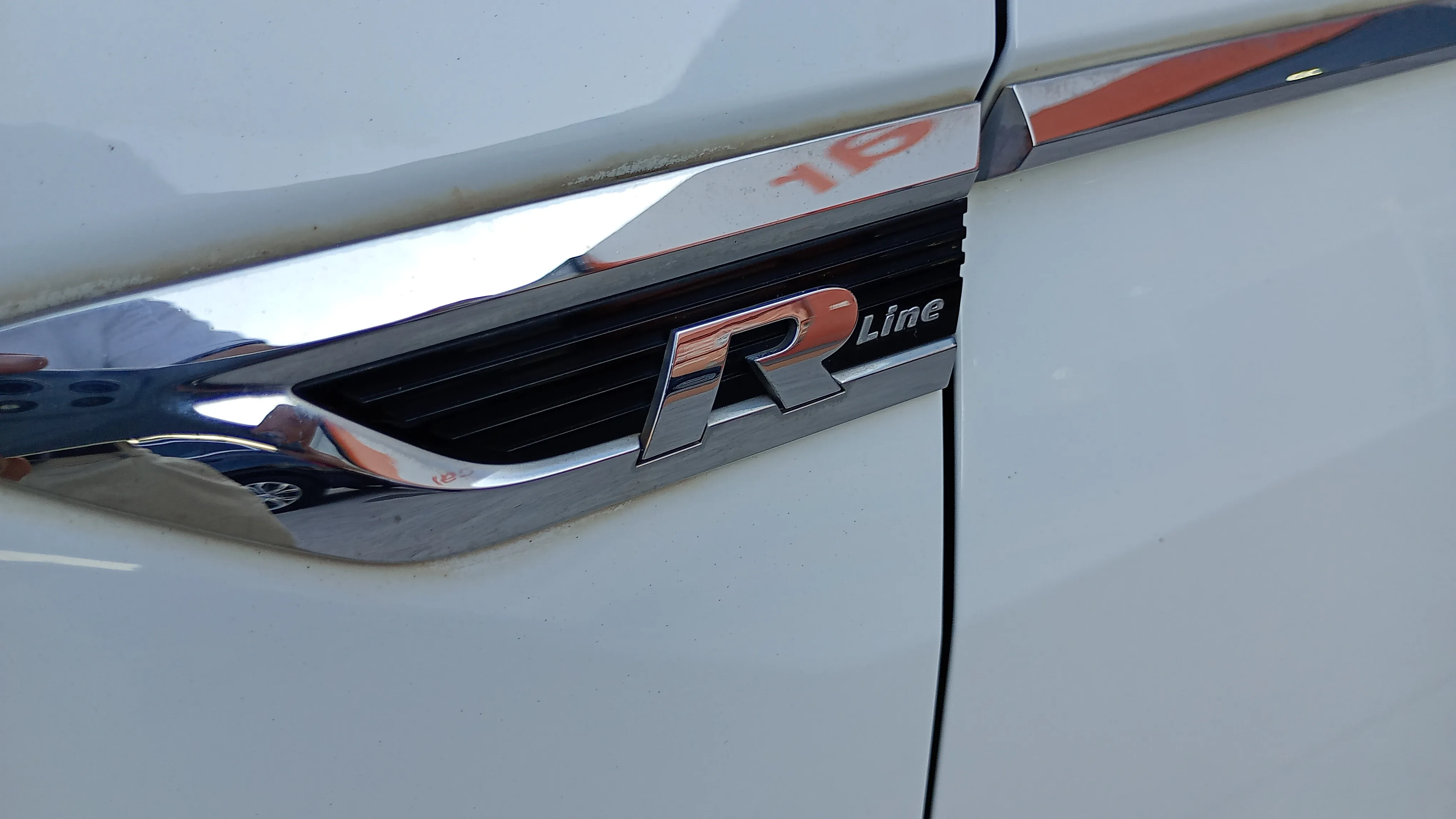 Volkswagen Tiguan R-Line 1.5 TSI DSG - foto 18