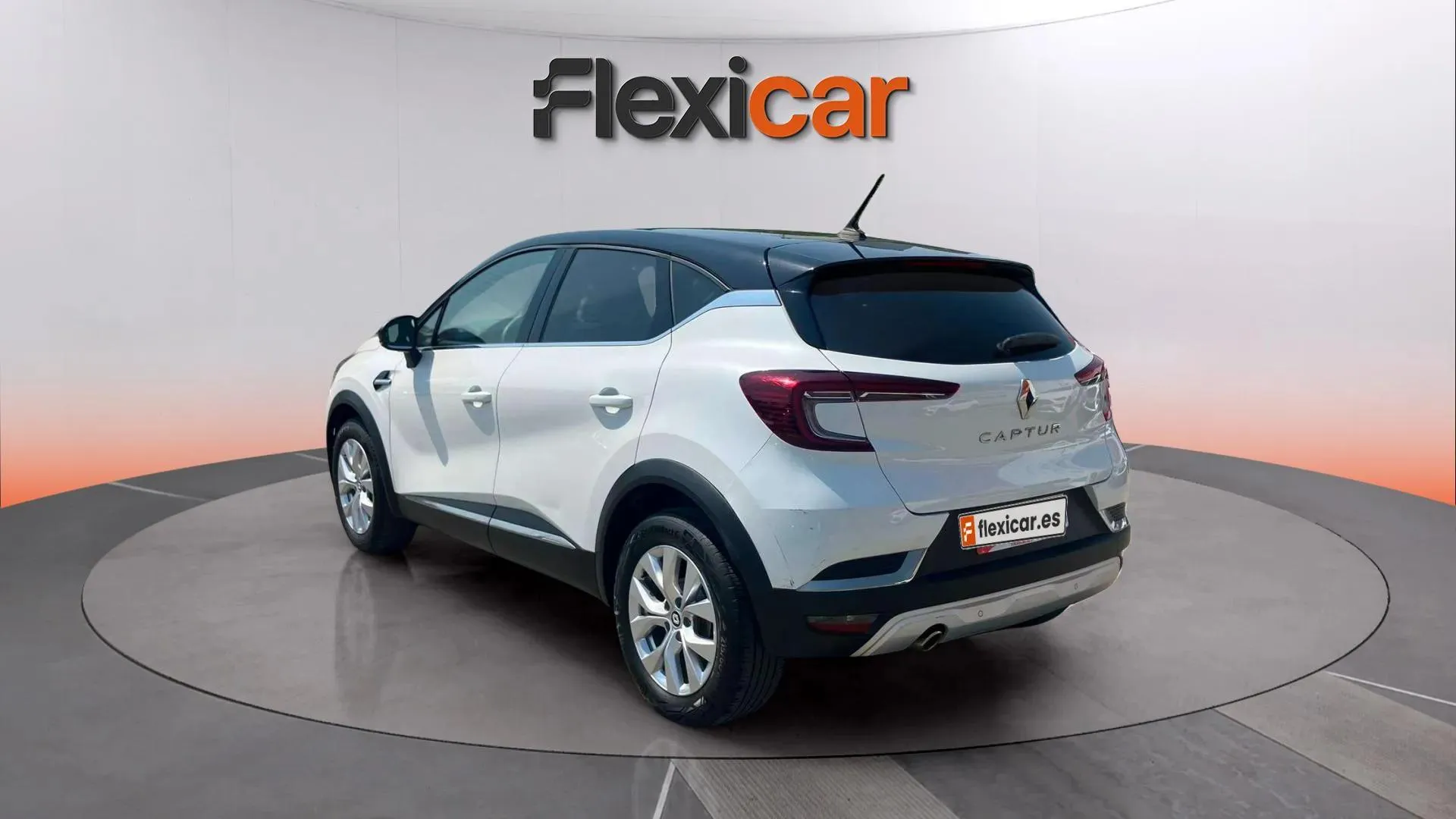 Renault Captur Zen TCe 140 EDC GPF Micro Híbrido - foto 5