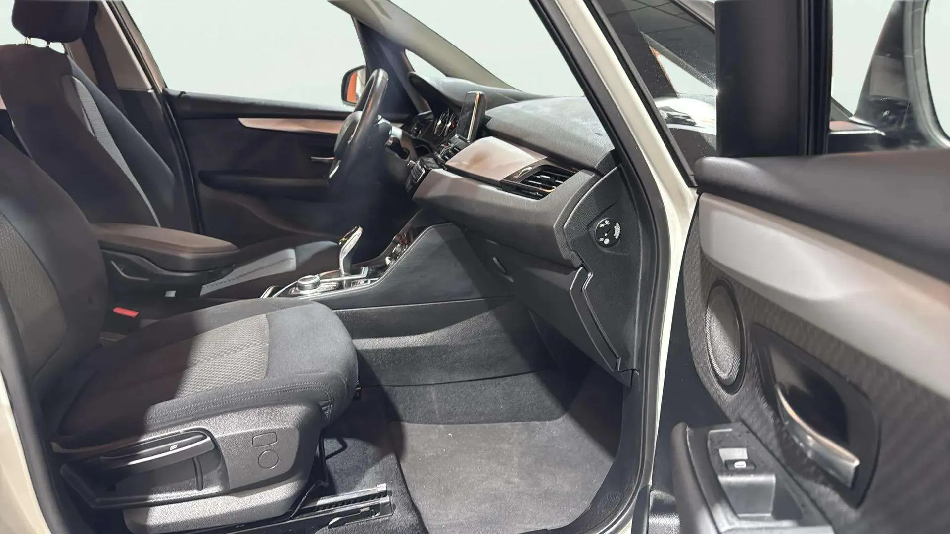 BMW Serie 2 Active Tourer 216d - foto 21