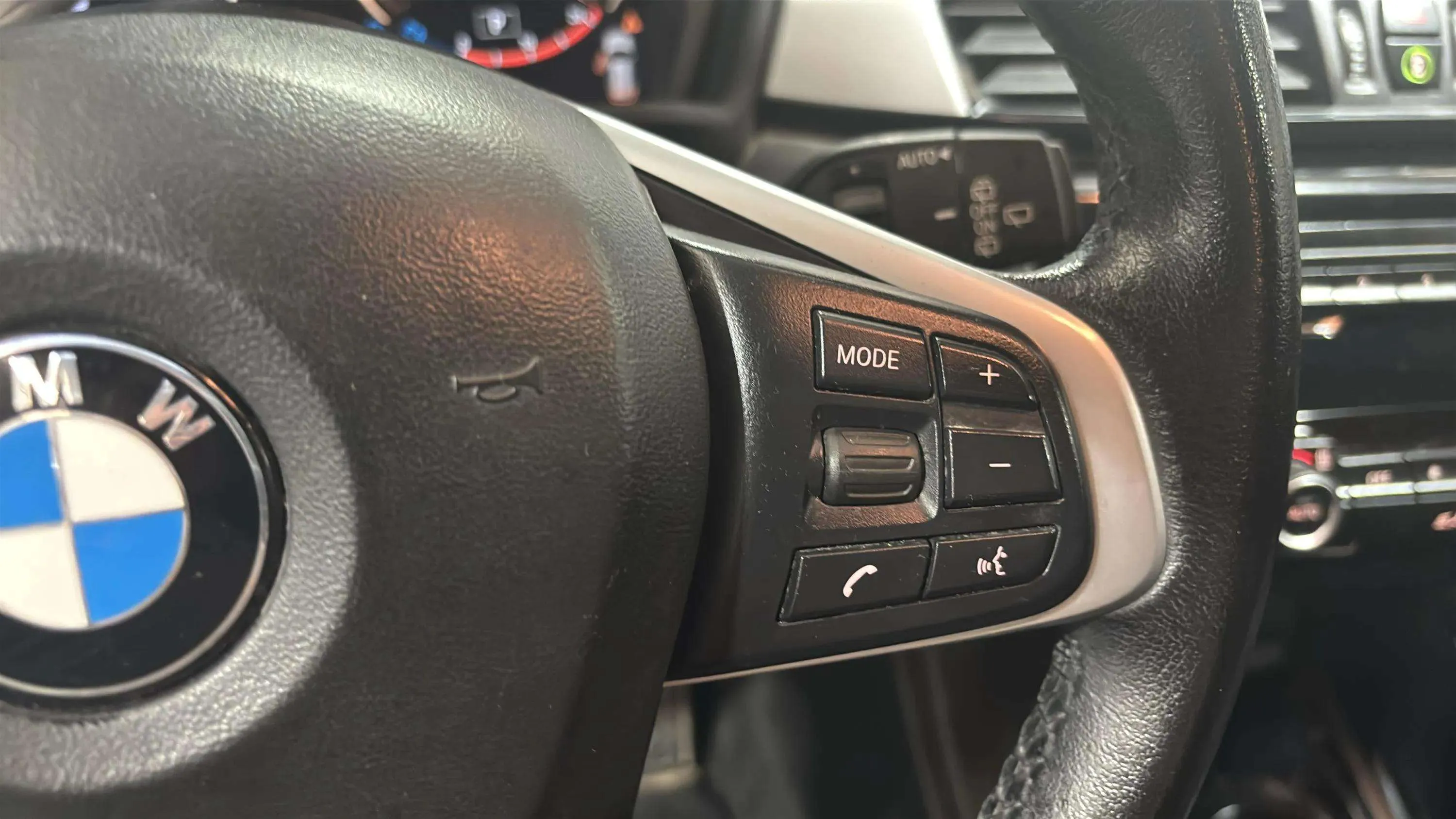 BMW X1 sDrive18d - foto 12