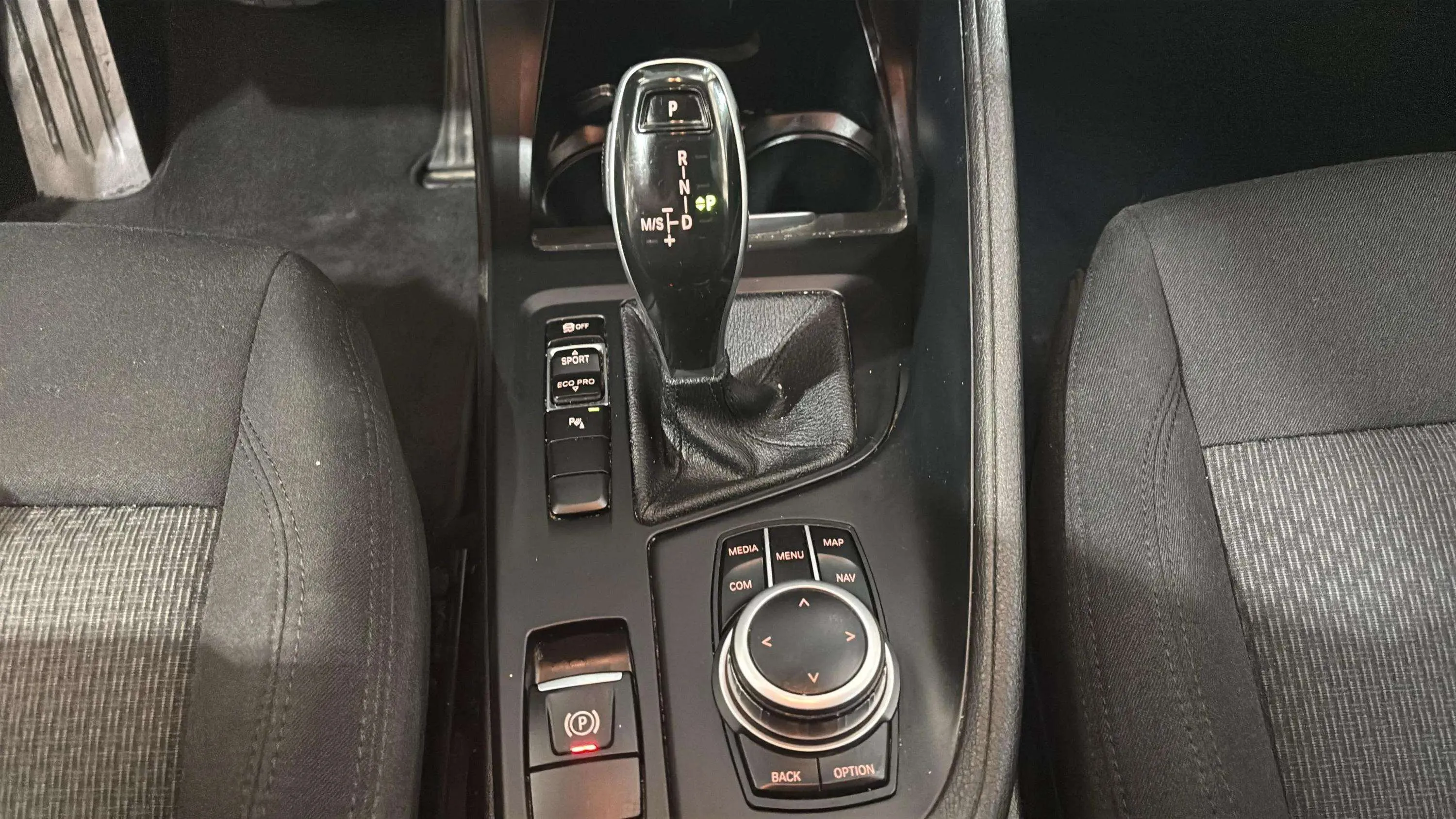 BMW X1 sDrive18d - foto 15