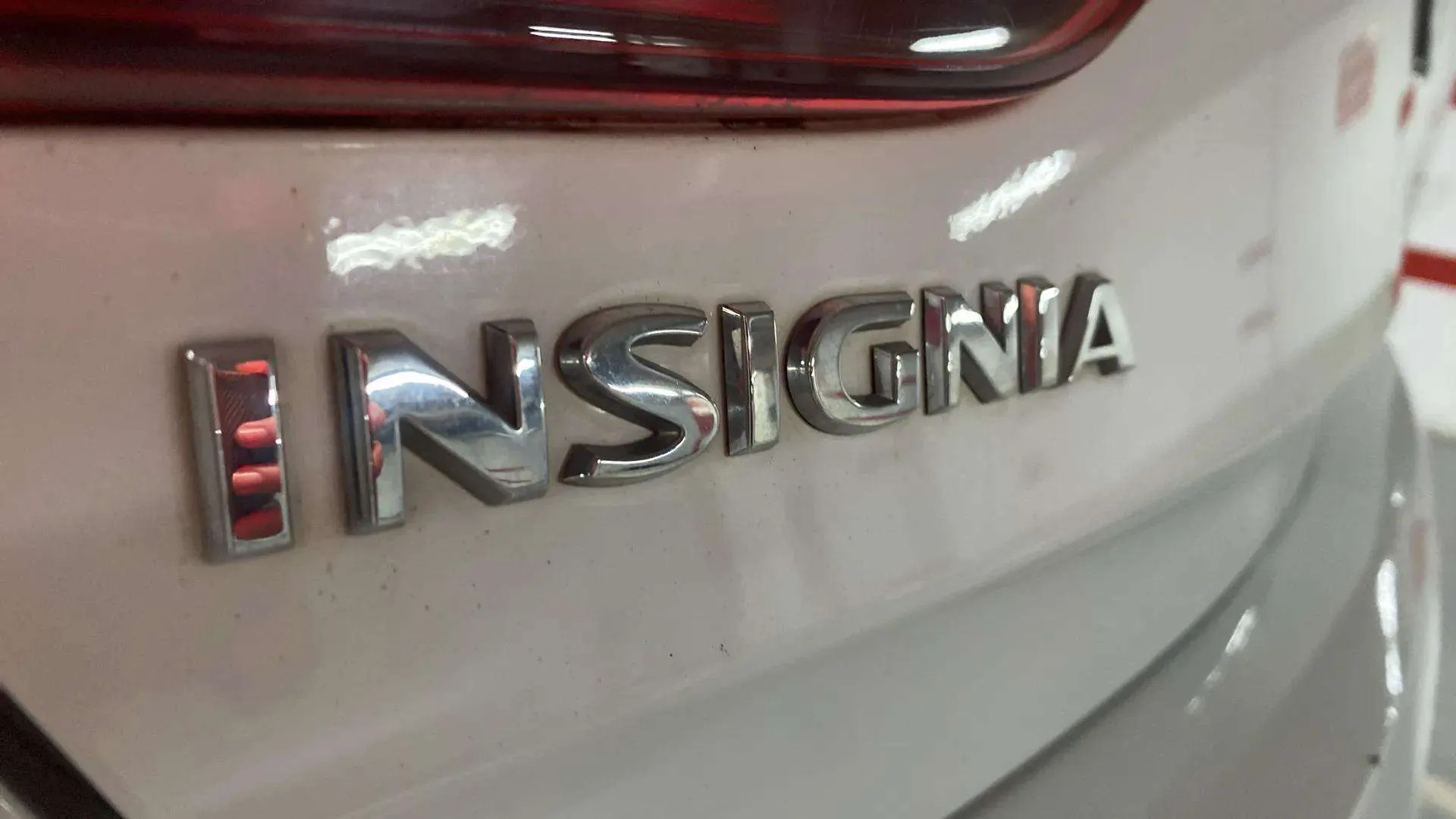 Opel Insignia GS Business Elegance 1.5D DVH AT8 - foto 29