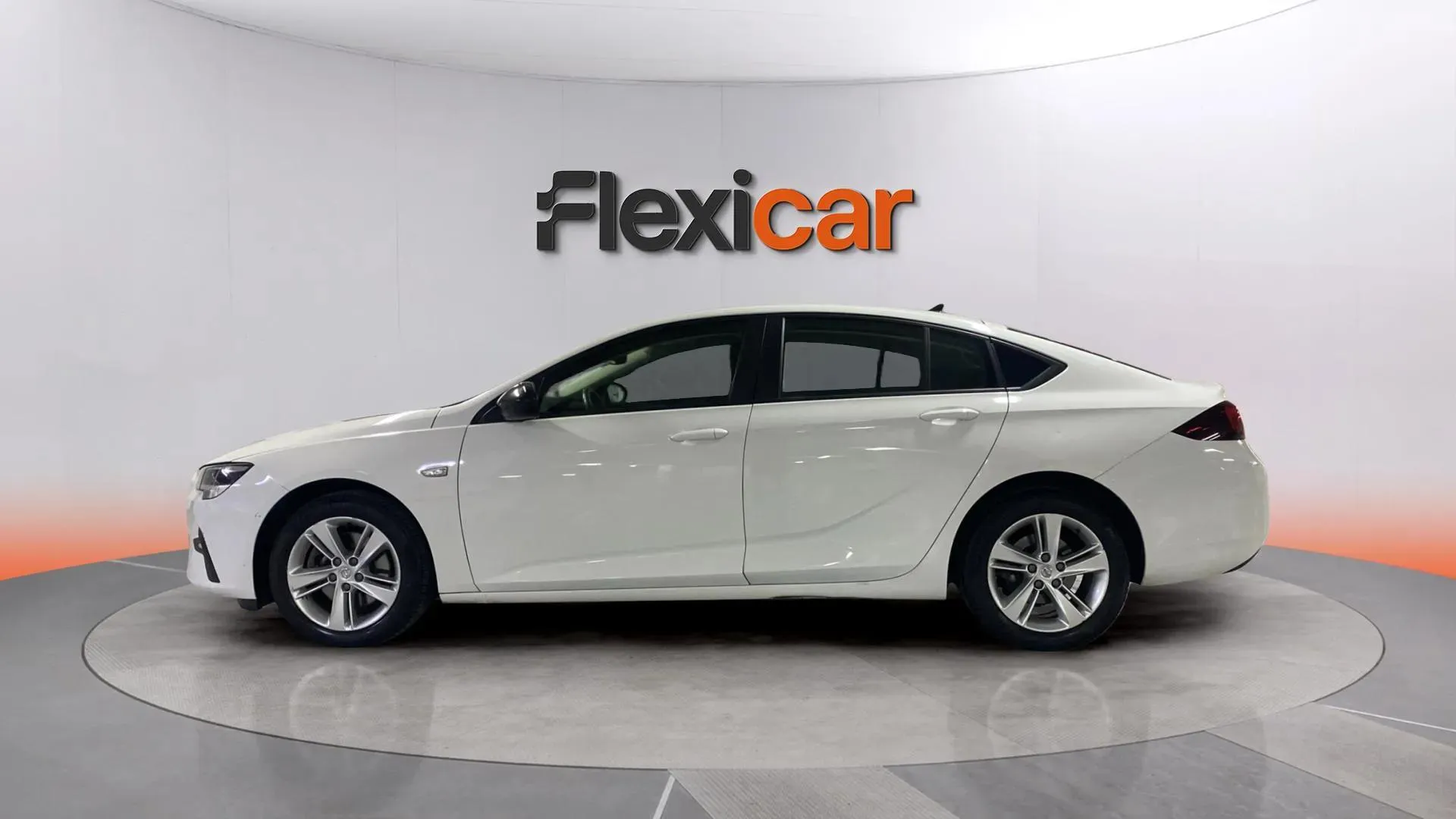 Opel Insignia GS Business Elegance 1.5D DVH AT8 - foto 4