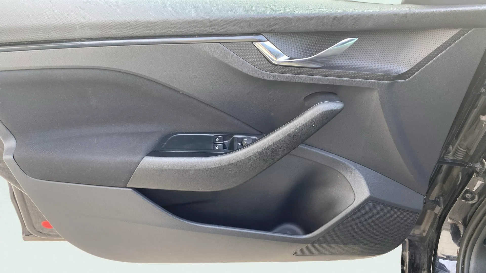 Škoda Kamiq 1.0 TGI Ambition - foto 18