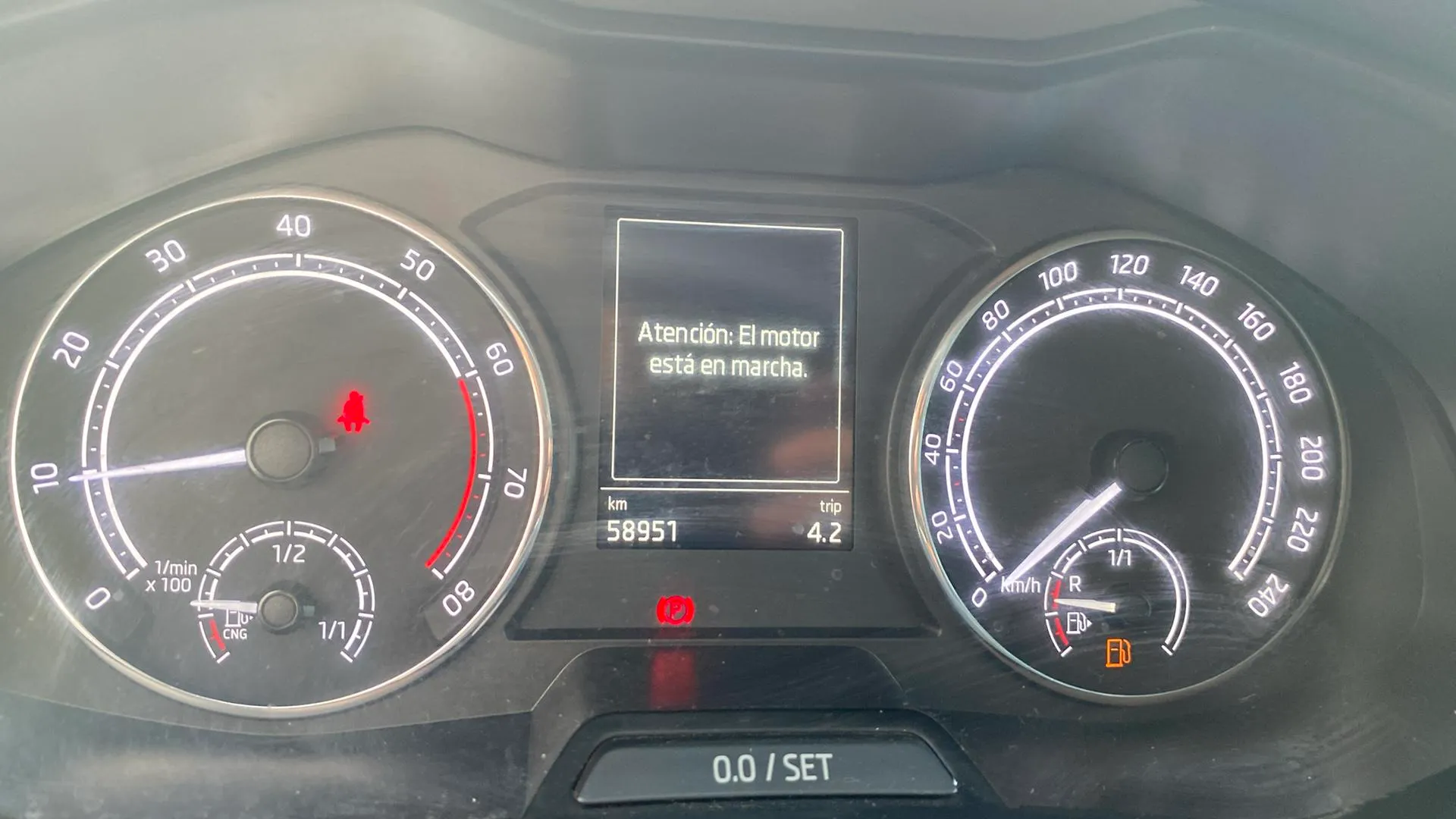 Škoda Kamiq 1.0 TGI Ambition - foto 17