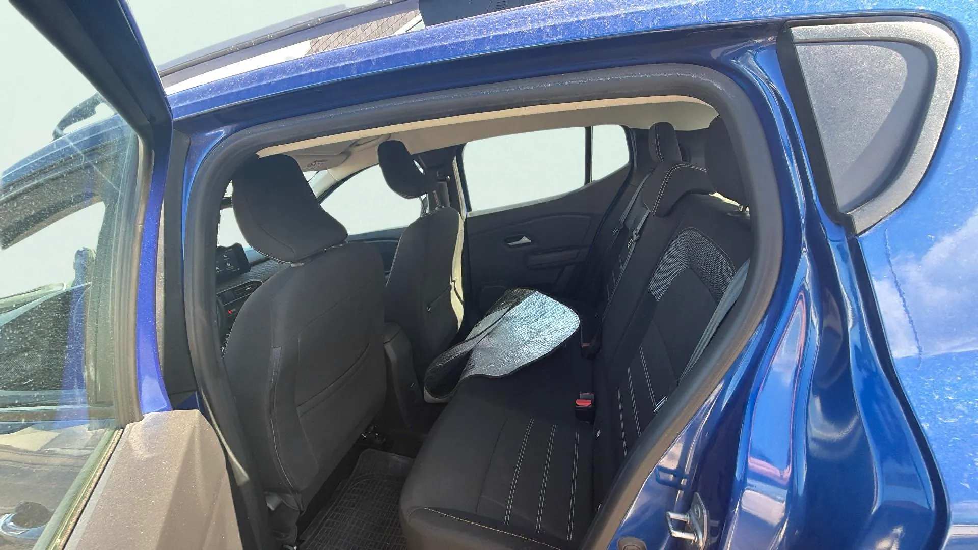 Dacia Sandero Essential TCe - foto 8
