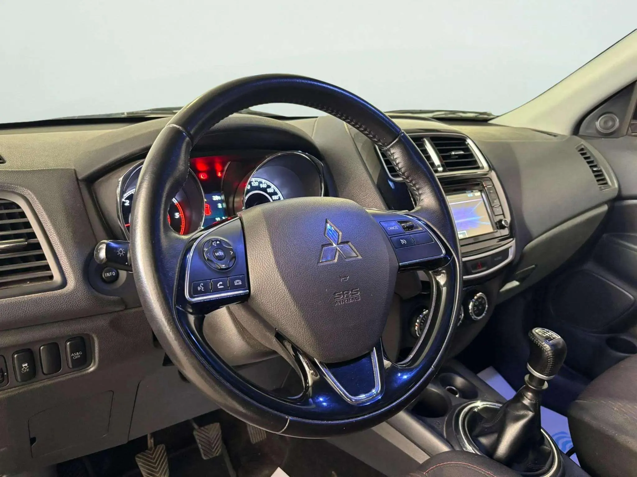 Mitsubishi ASX 160 DI-D Motion - foto 7
