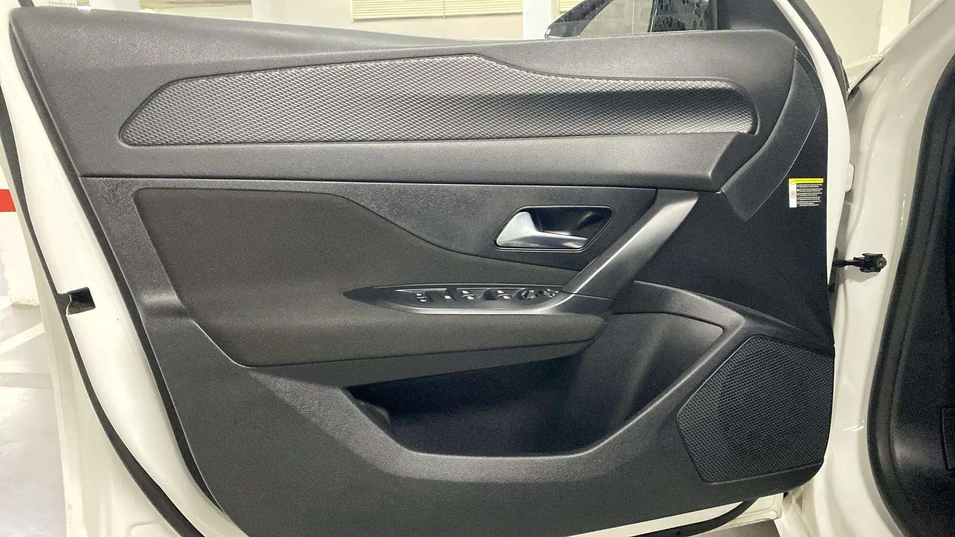 Peugeot 308 SW Active Pack BlueHDi 130 EAT8 - foto 26