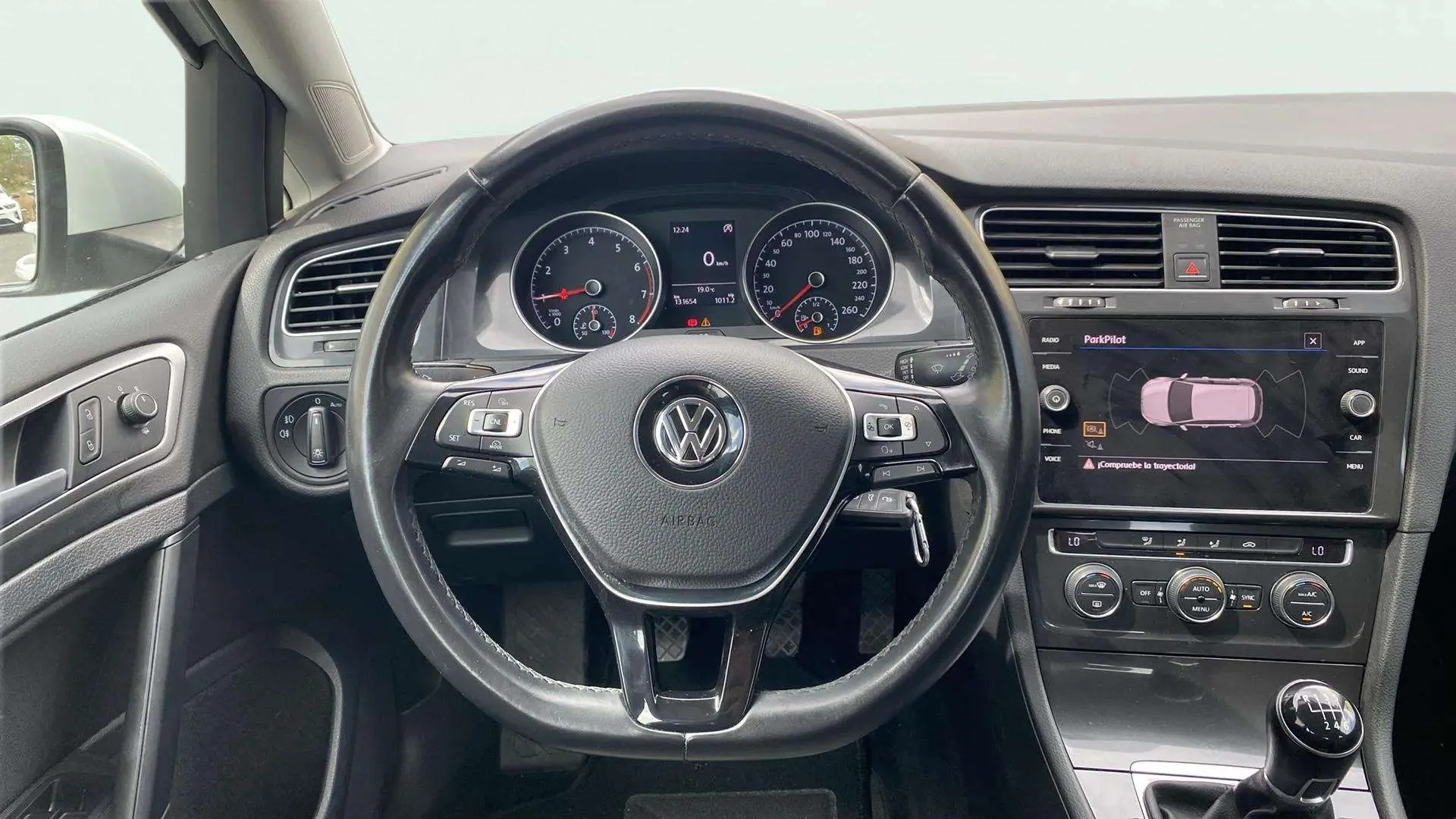 Volkswagen Golf Ready2Go 1.0 TSI - foto 9