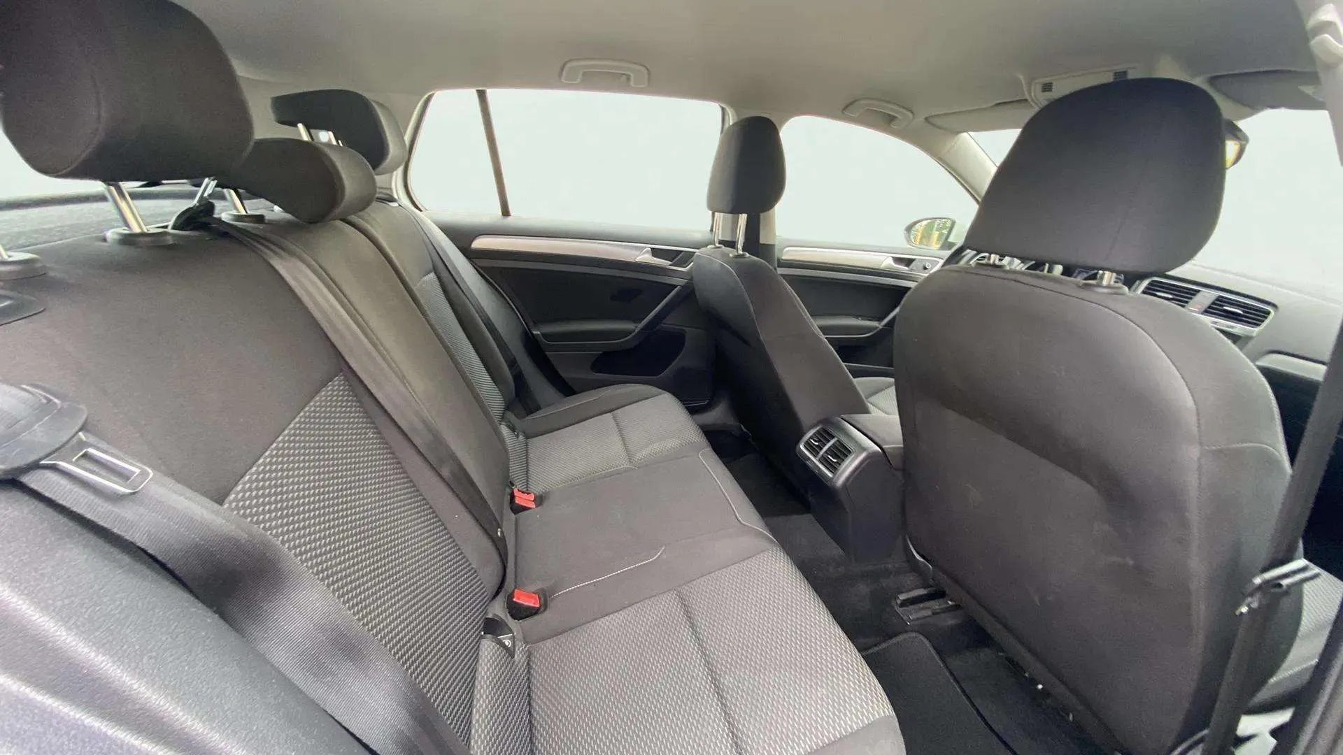 Volkswagen Golf Ready2Go 1.0 TSI - foto 16