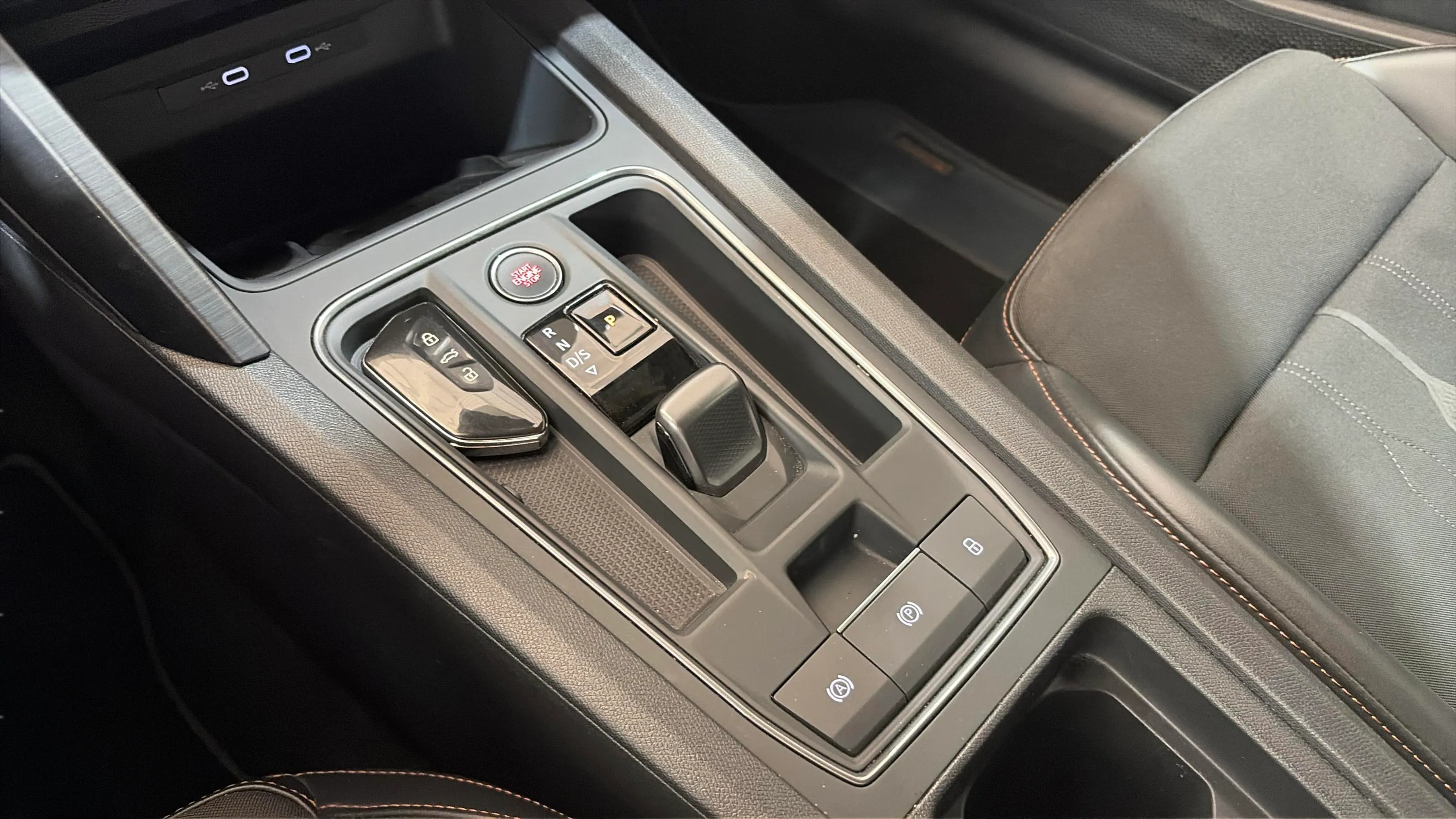 Cupra Formentor 1.5 TSI DSG - foto 23