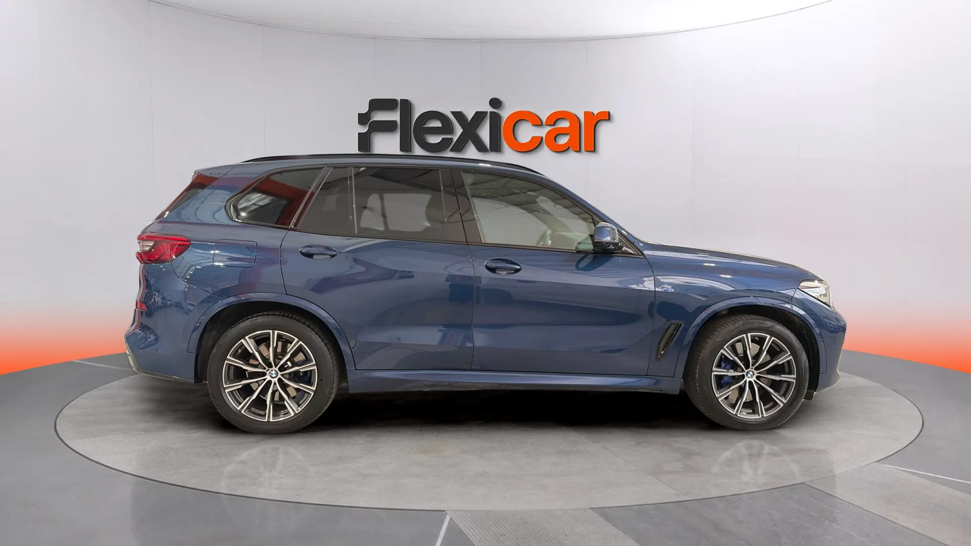 BMW X5 xDrive45e - foto 8