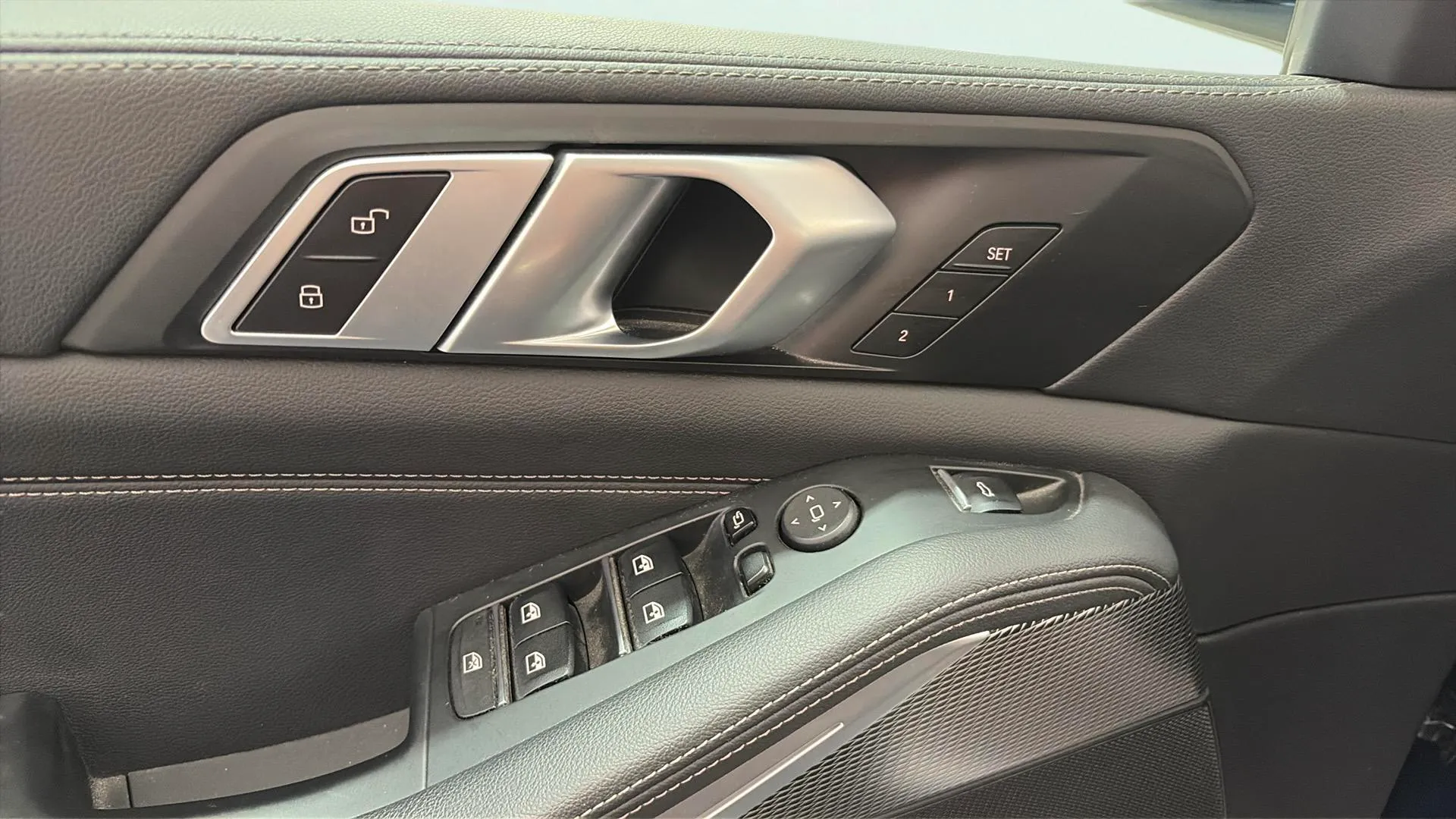 BMW X5 xDrive45e - foto 16