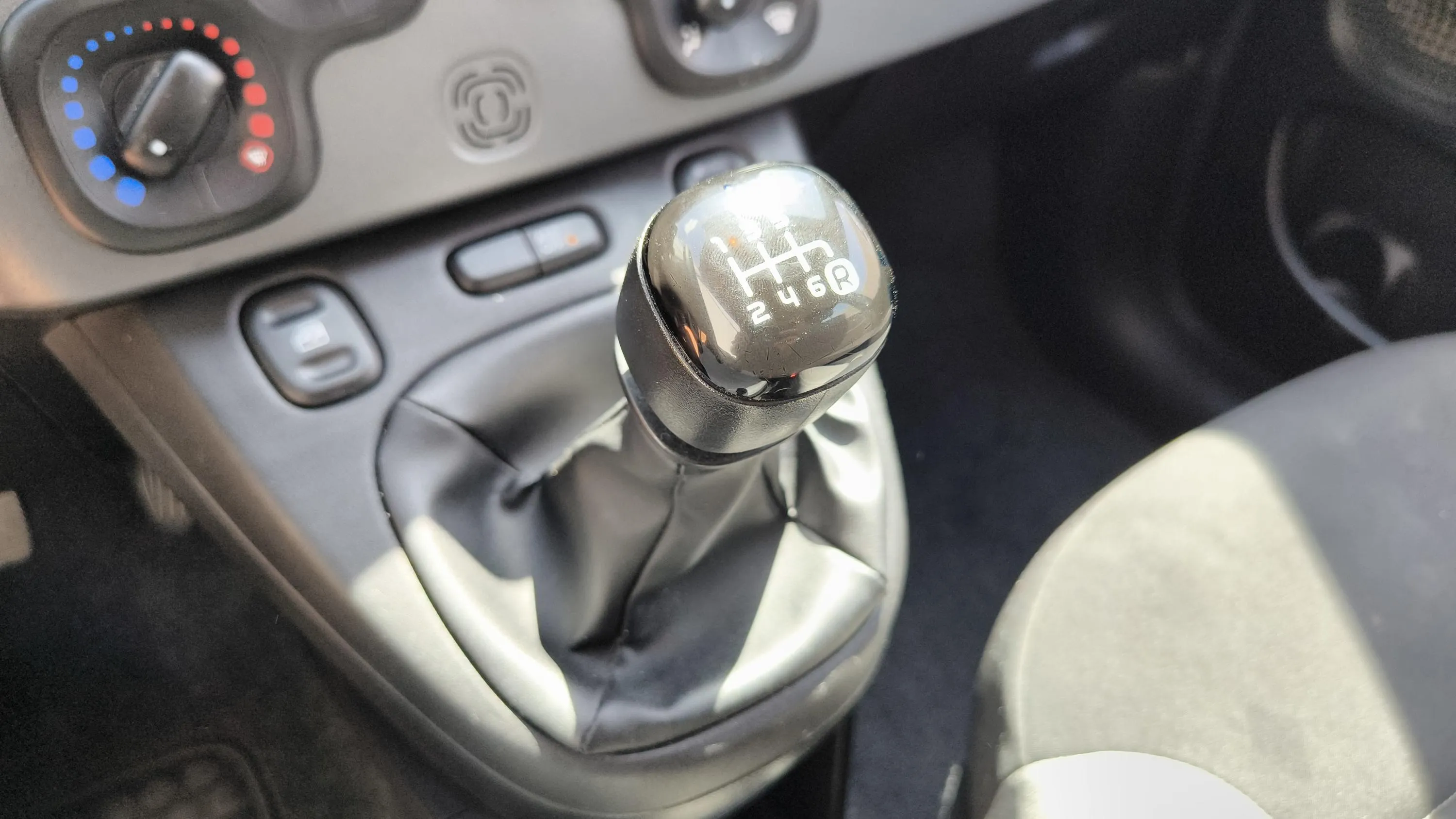 Fiat Panda City Life Hybrid 1.0 Gse - foto 30